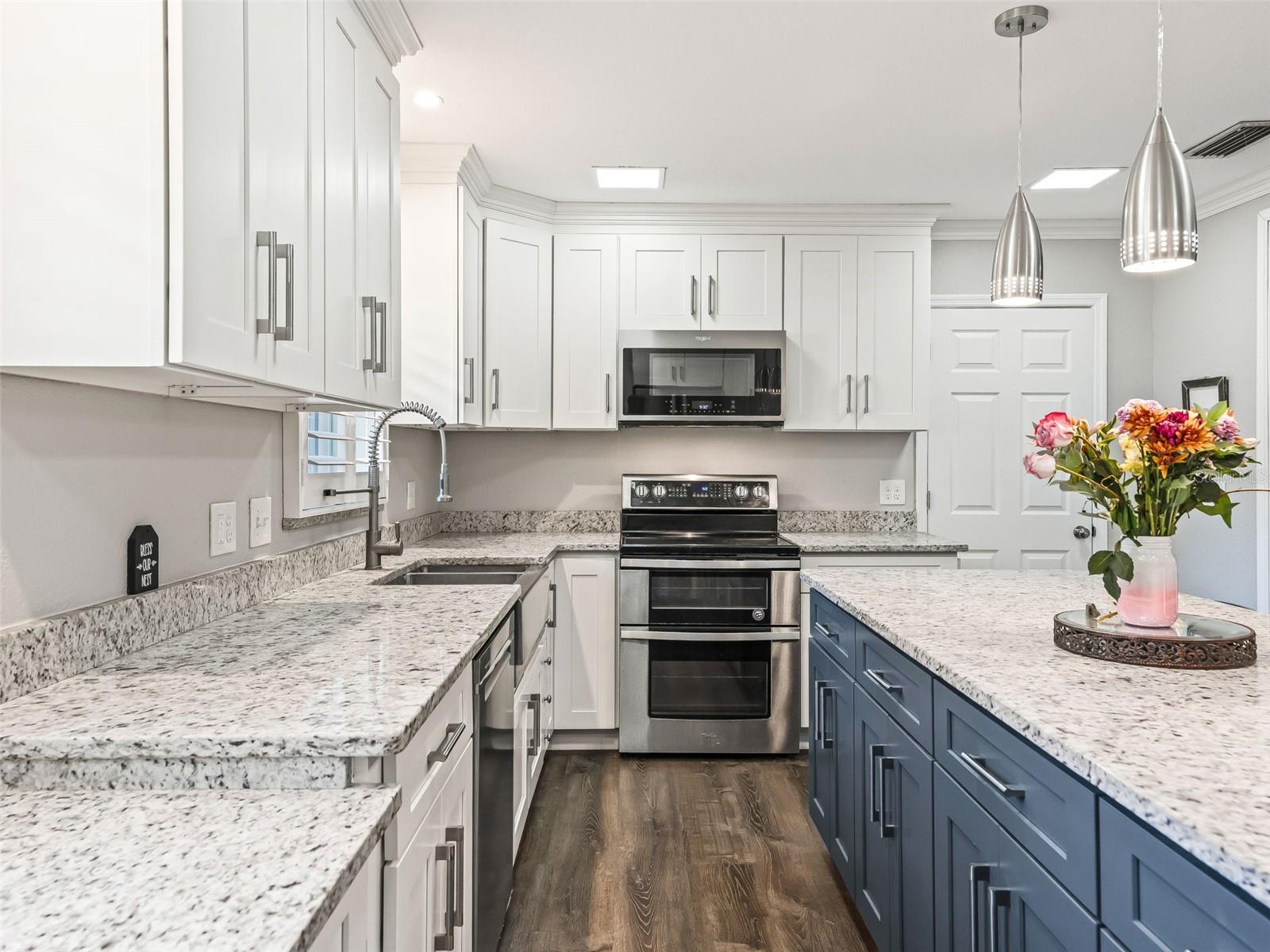 Image 12 of 38 For 3505 97th Street Road