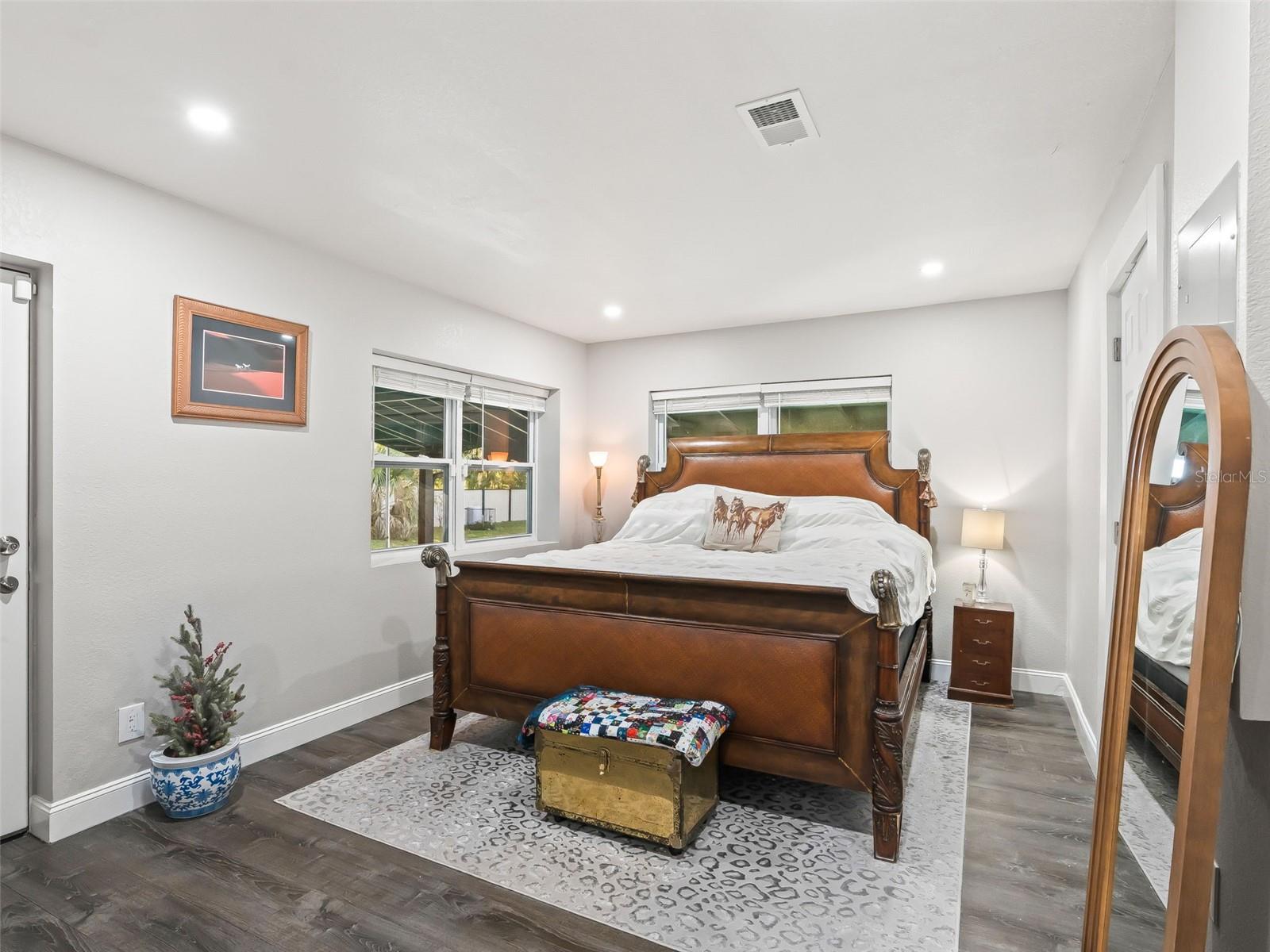 Image 17 of 38 For 3505 97th Street Road