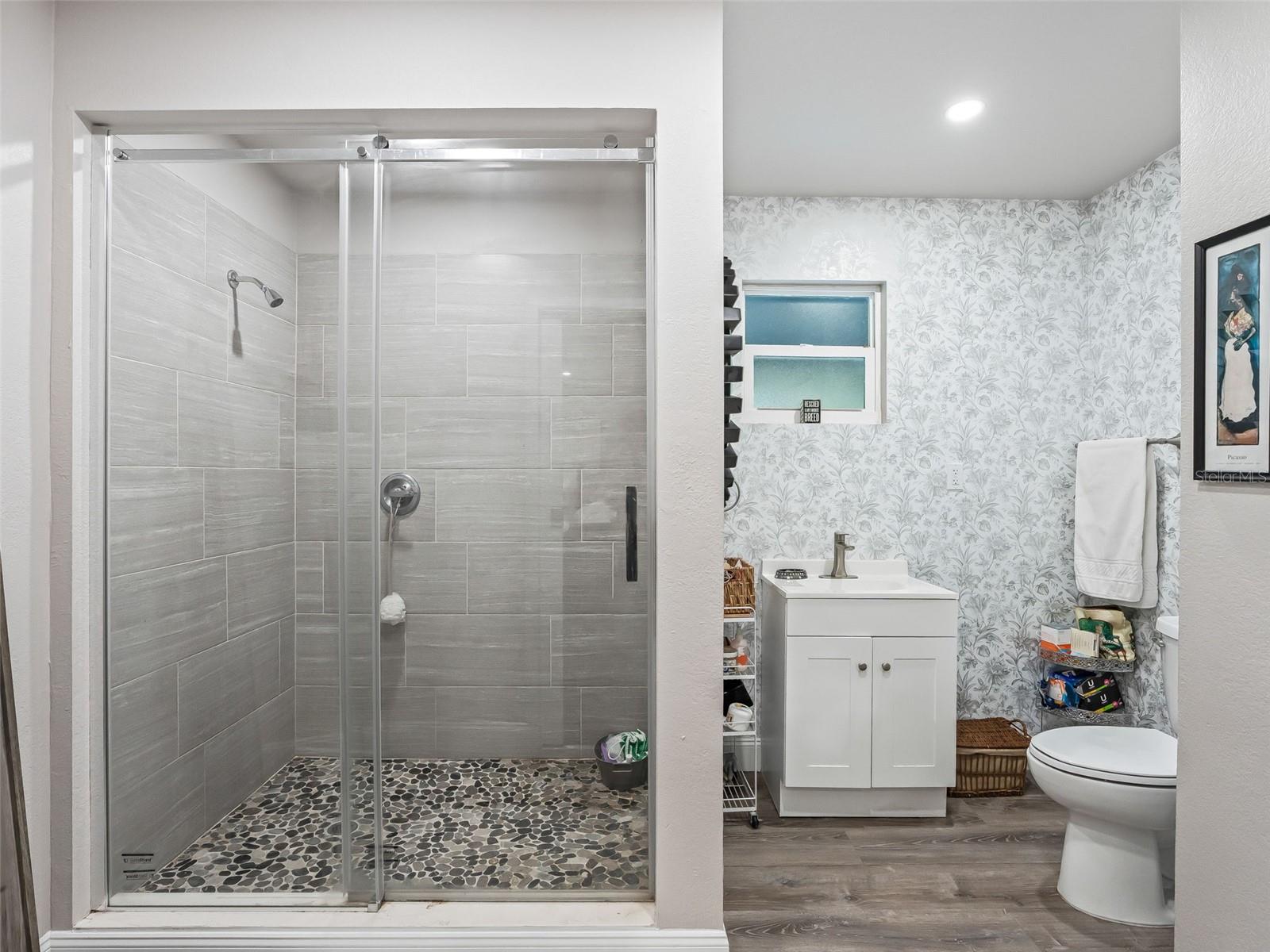 Image 20 of 38 For 3505 97th Street Road