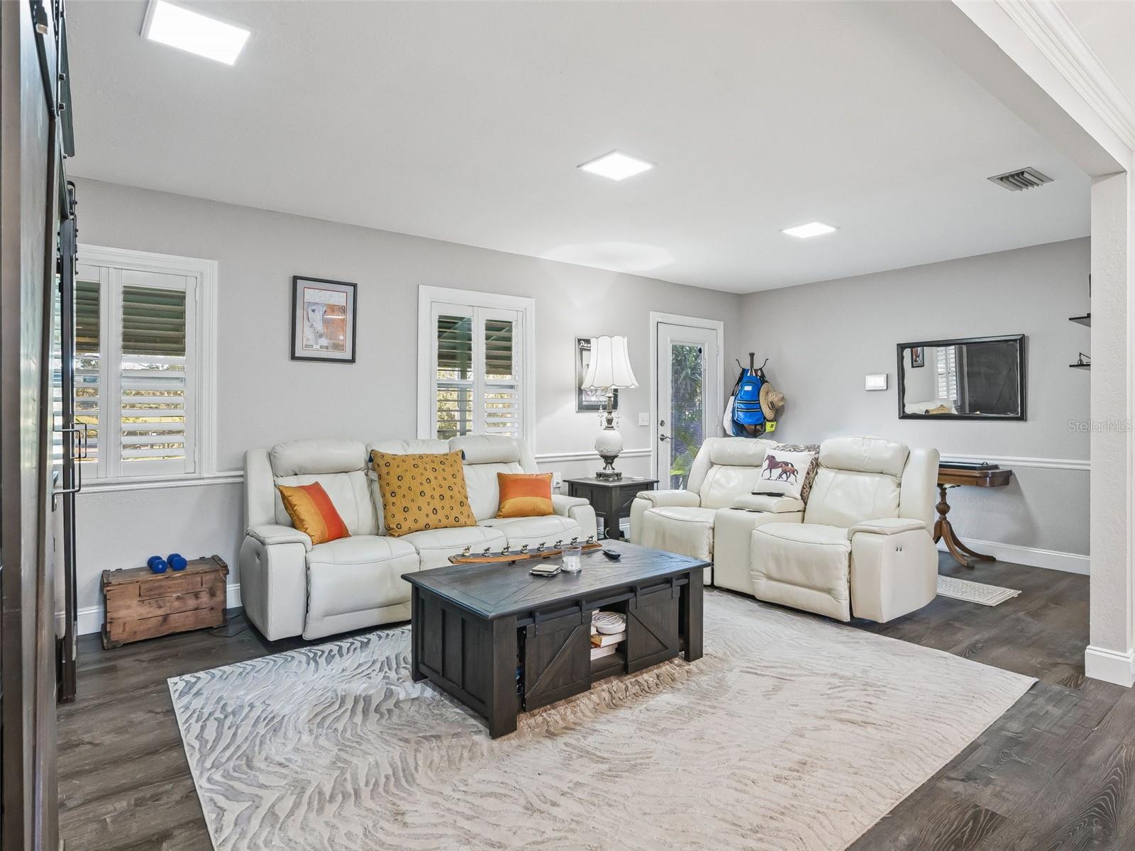 Image 8 of 38 For 3505 97th Street Road