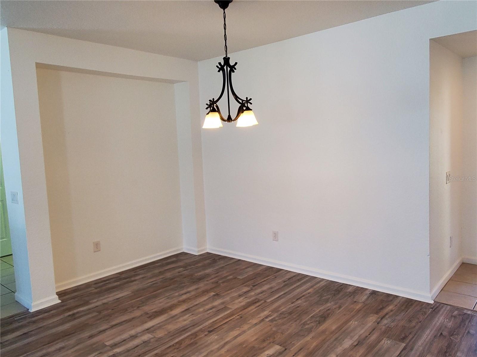 Image 13 of 41 For 5521 43 Rd Street