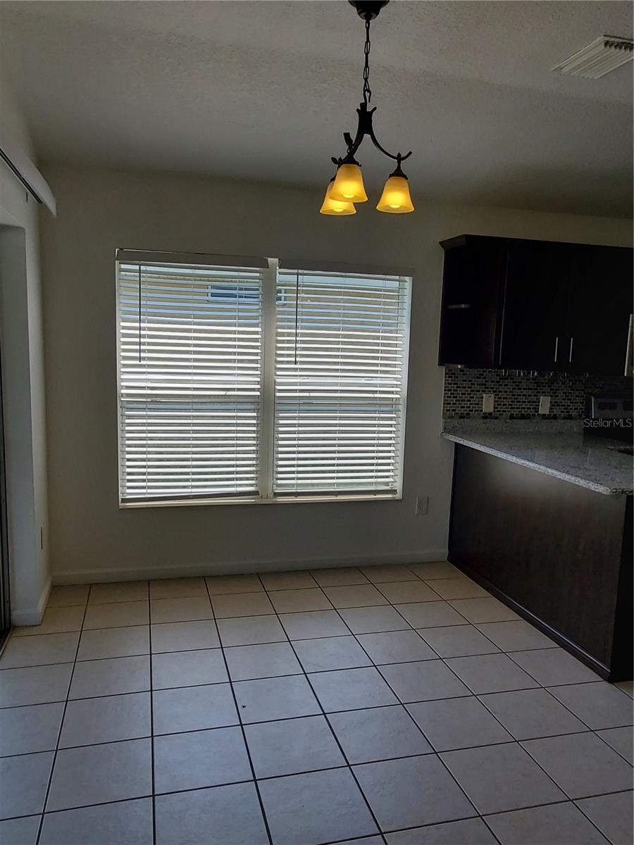 Image 19 of 41 For 5521 43 Rd Street