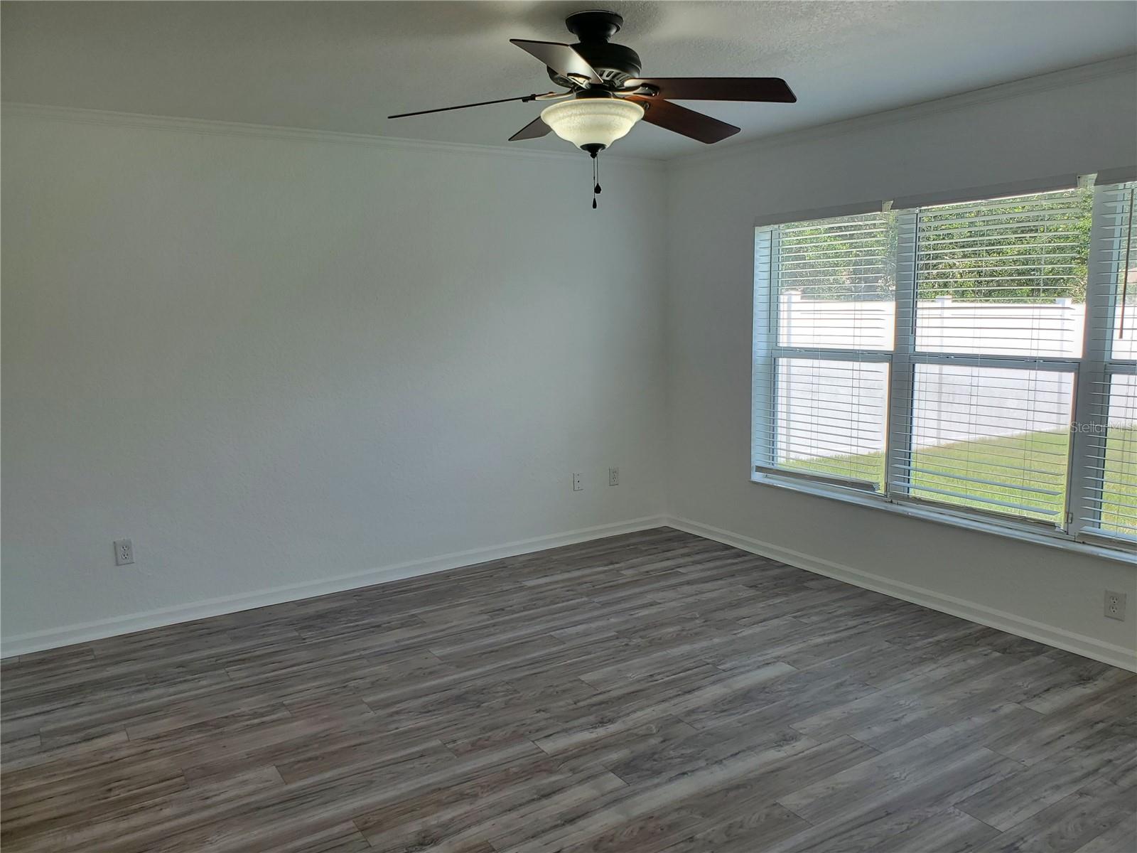 Image 8 of 41 For 5521 43 Rd Street