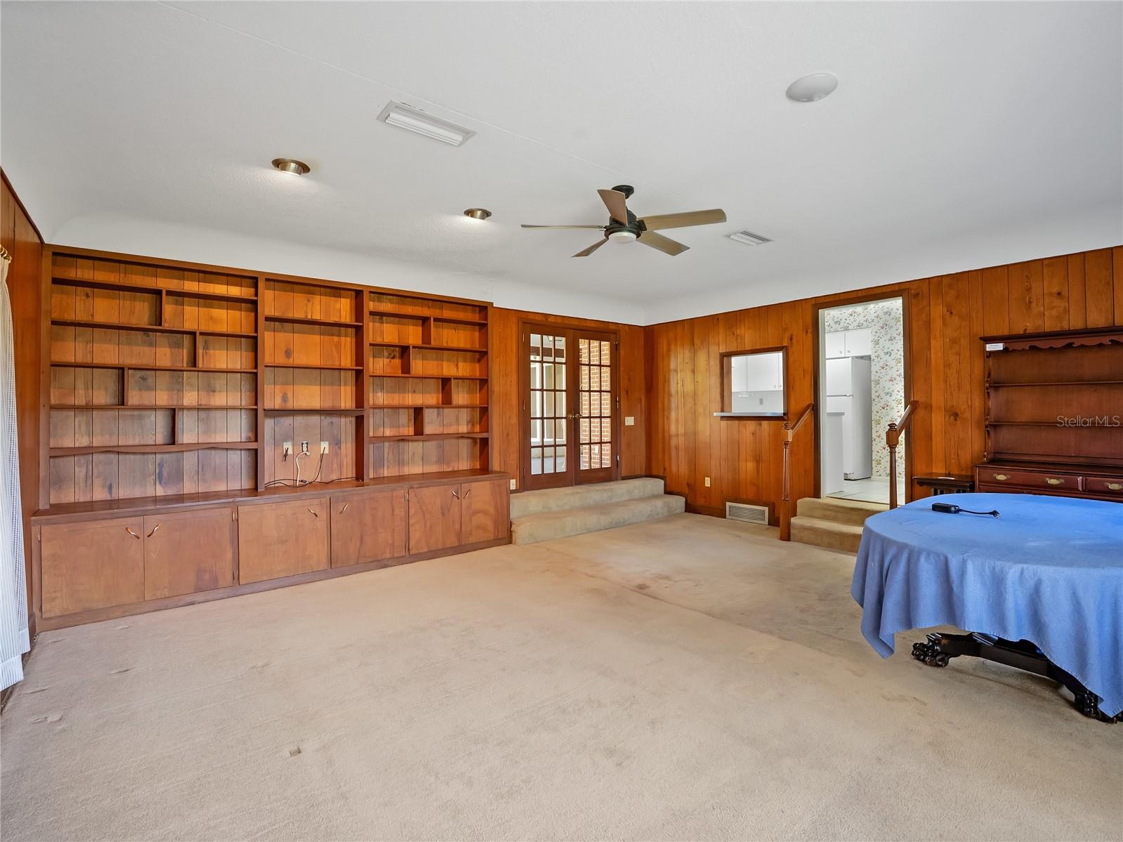 Listing photo id 5 for 1631 17th Street