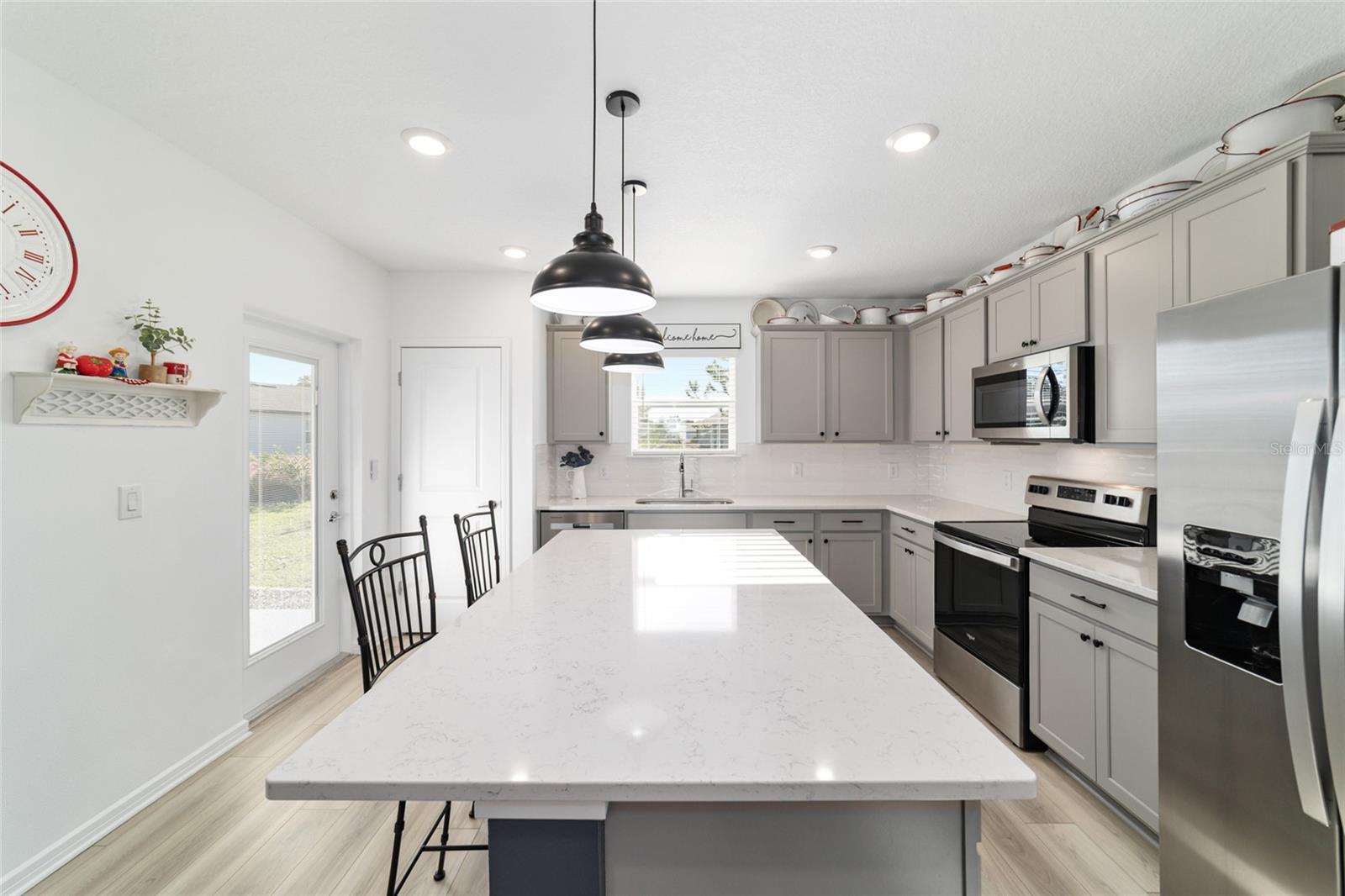 Image 13 of 59 For 8392 54th Loop