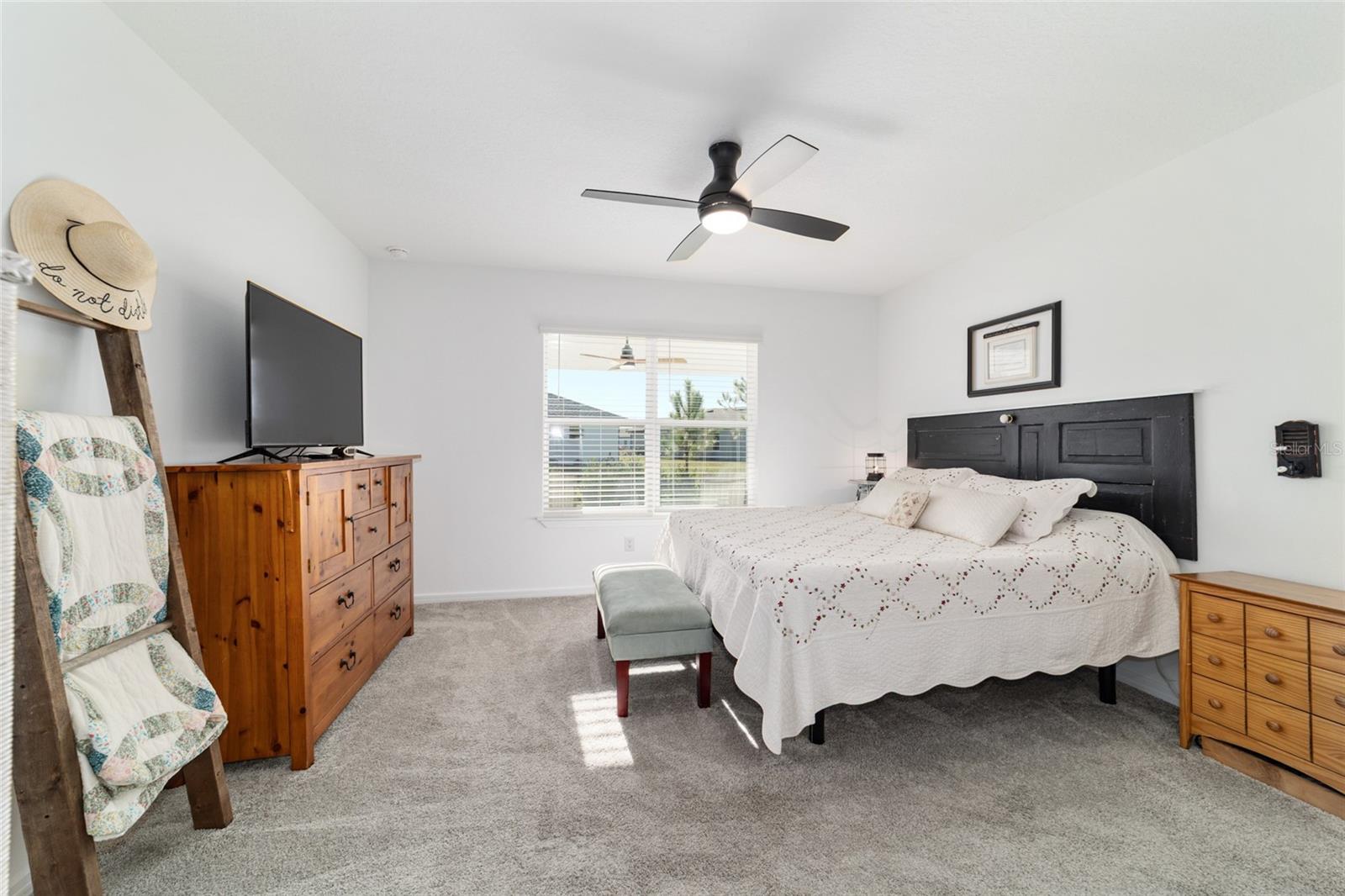 Image 17 of 59 For 8392 54th Loop