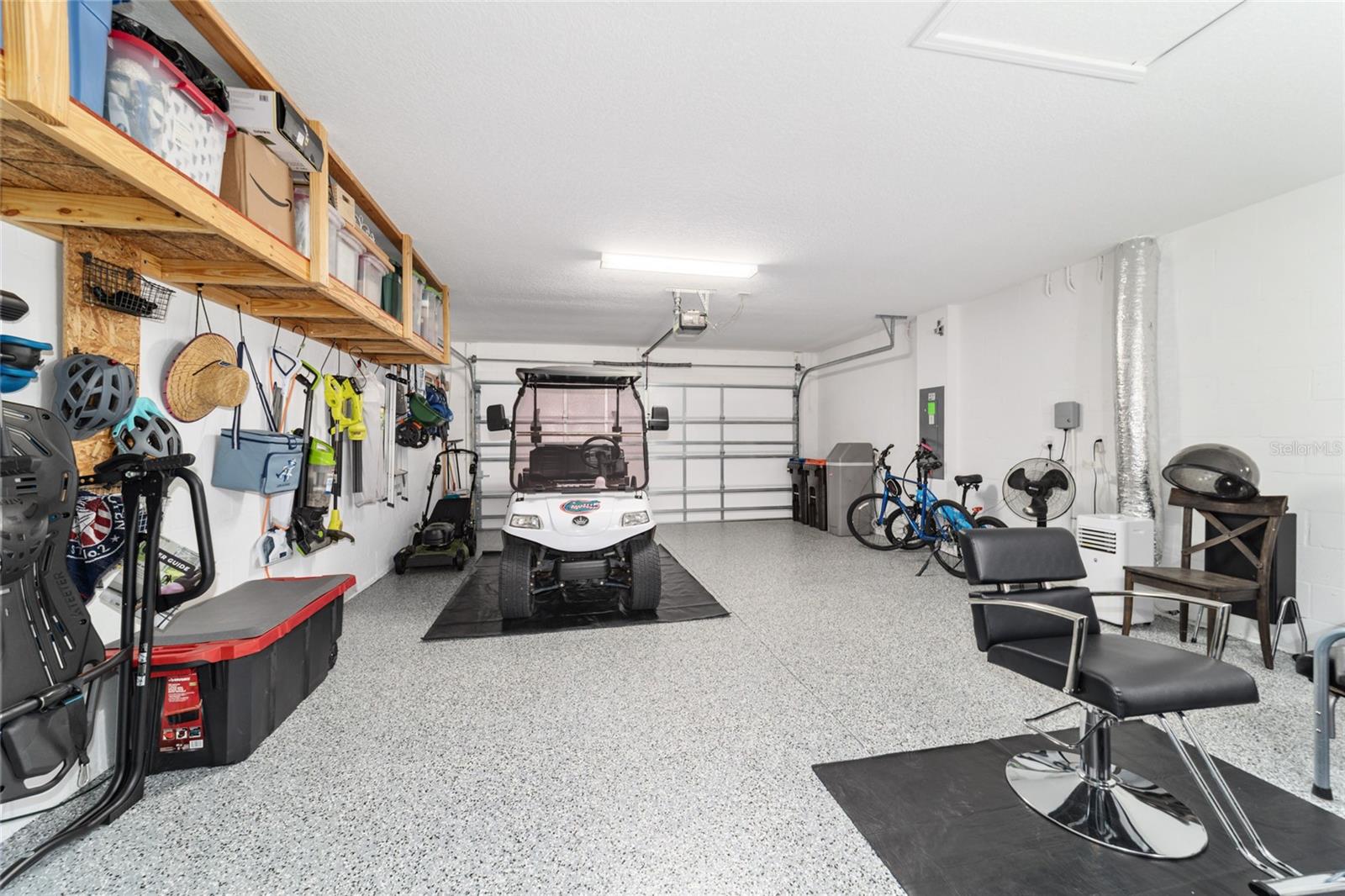 Image 28 of 59 For 8392 54th Loop