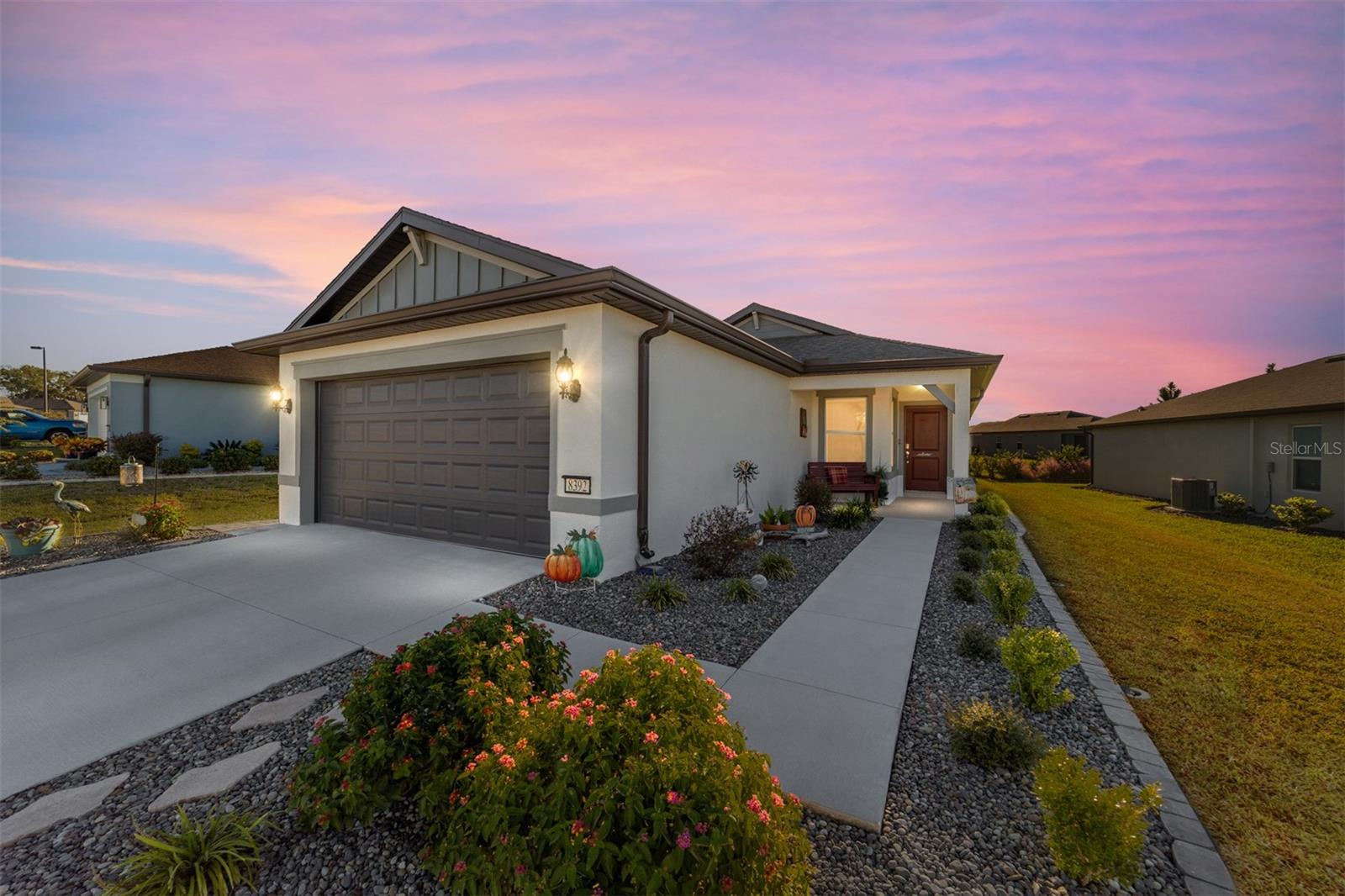 Image 32 of 59 For 8392 54th Loop