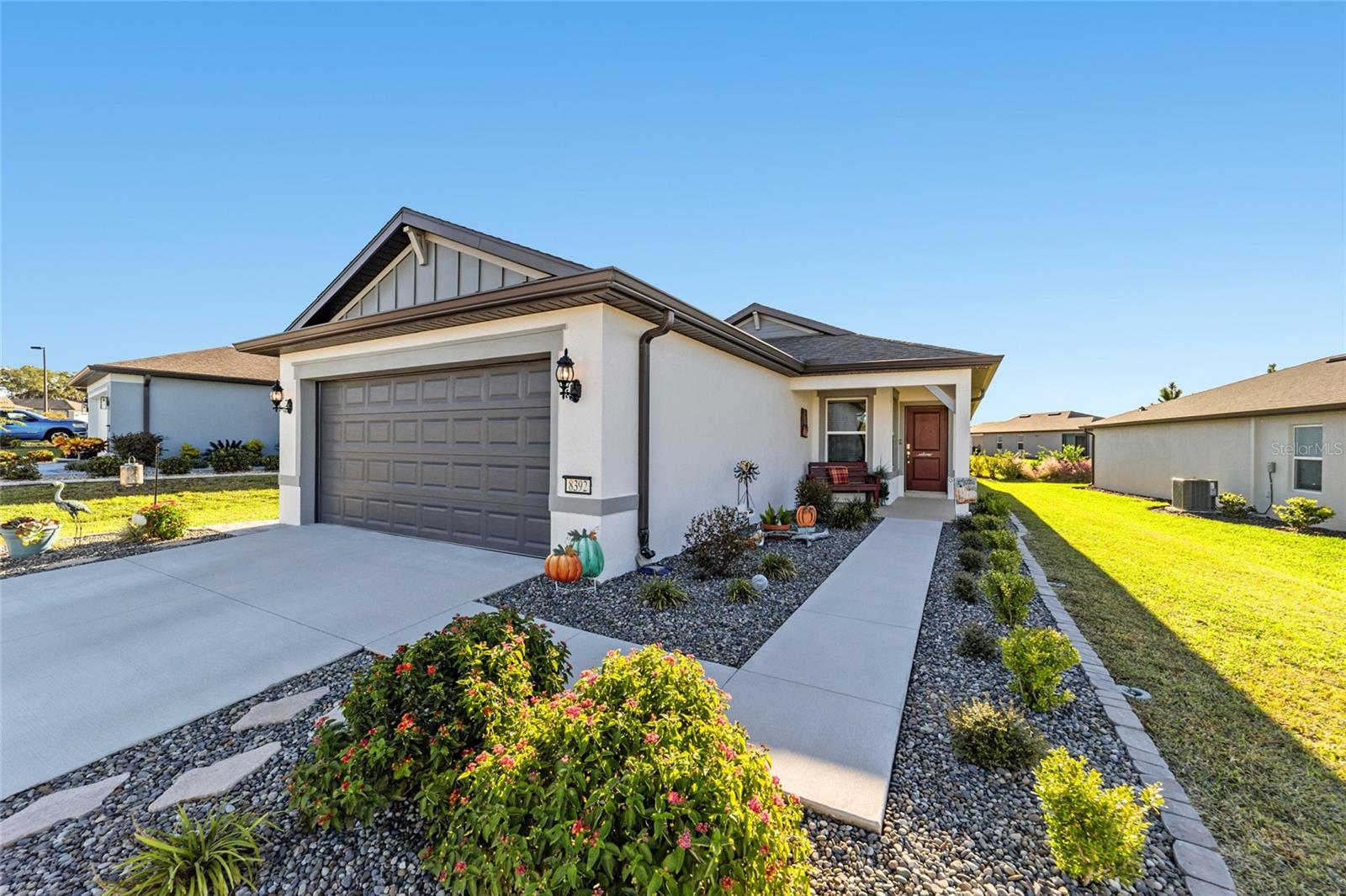 Image 33 of 59 For 8392 54th Loop