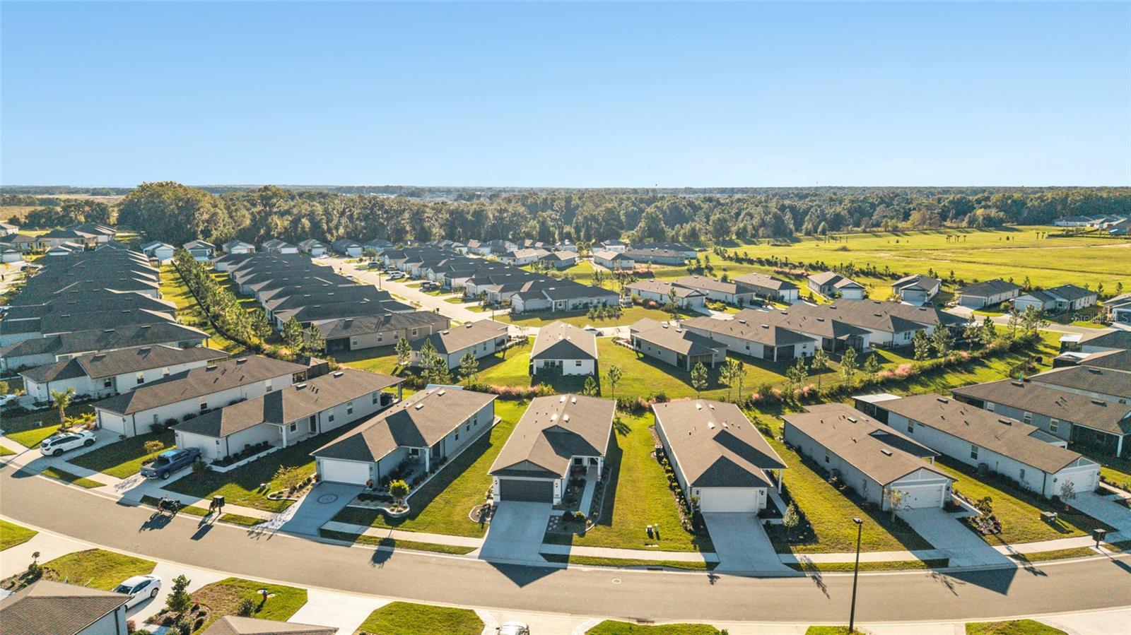 Image 40 of 59 For 8392 54th Loop