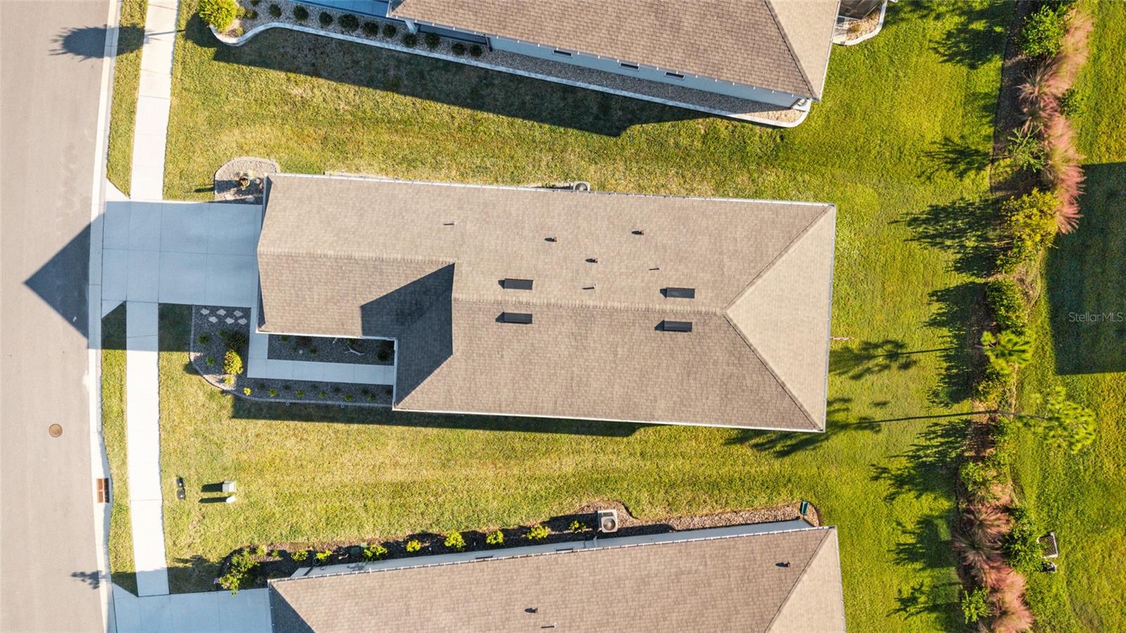 Image 42 of 59 For 8392 54th Loop