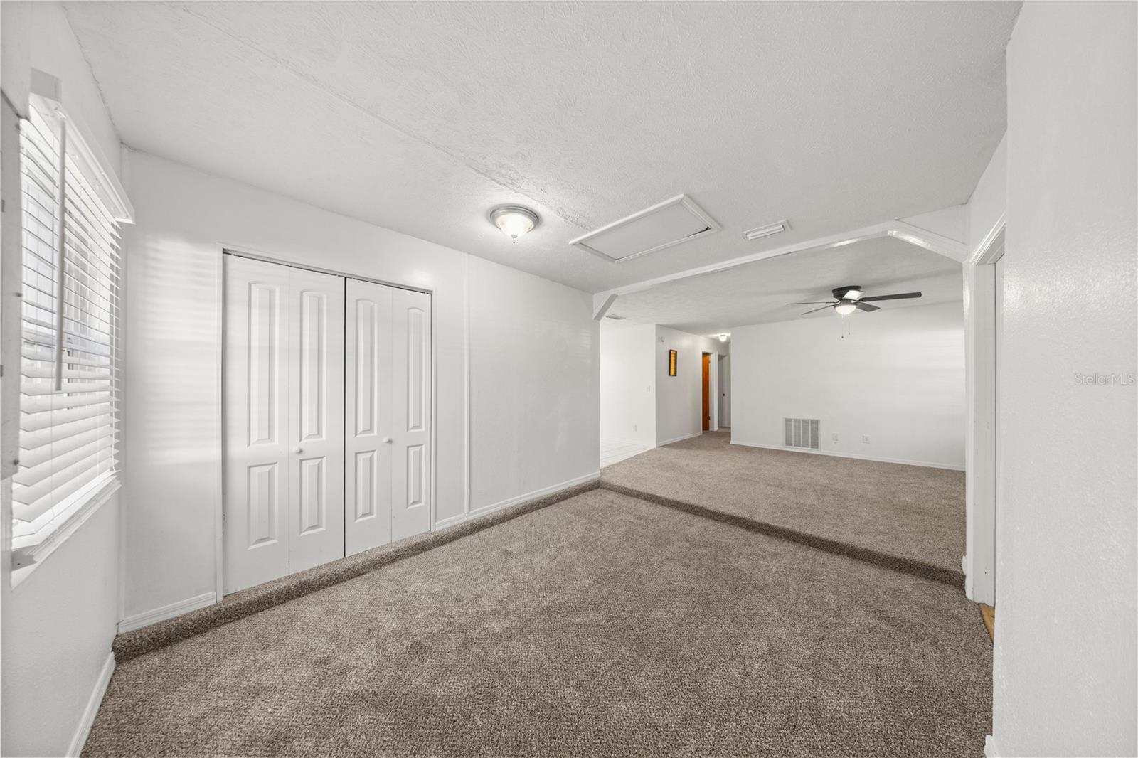 Image 11 of 32 For 6301 67th Terrace