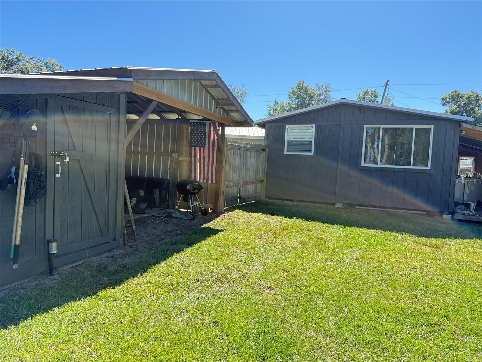 Listing photo id 28 for 6809 60th Street