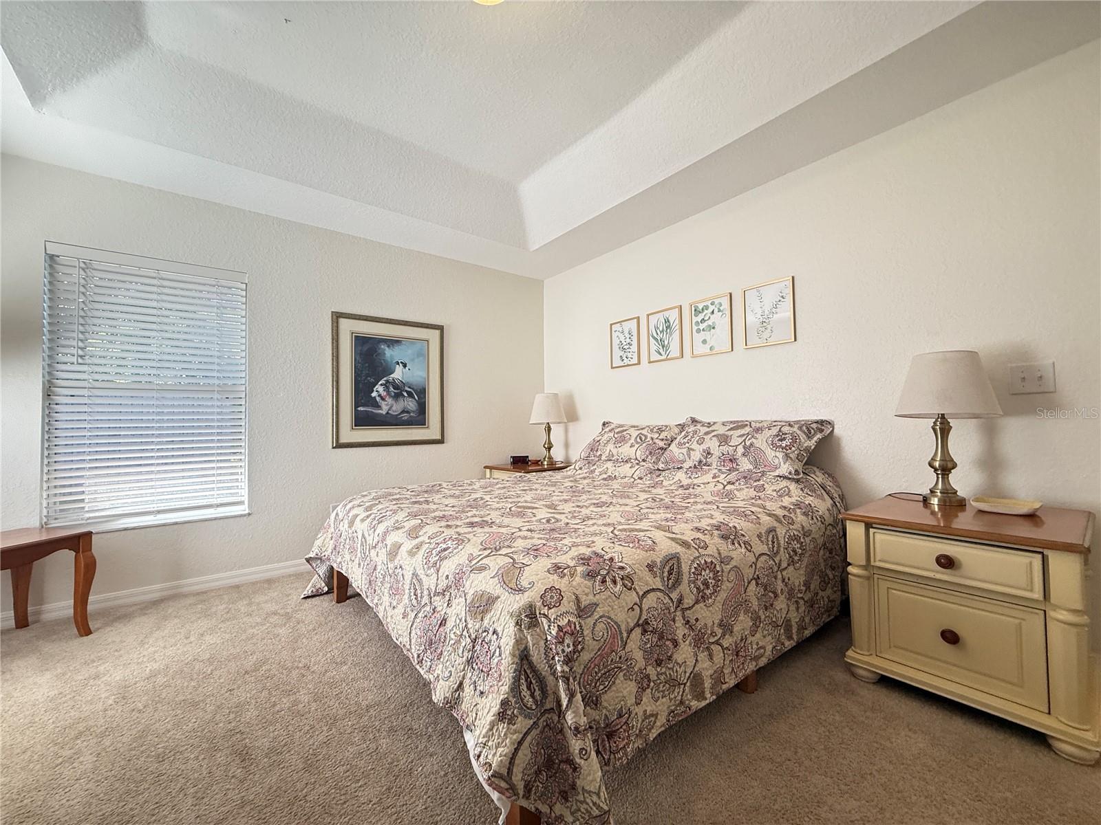 Listing photo id 19 for 6470 56th Terrace