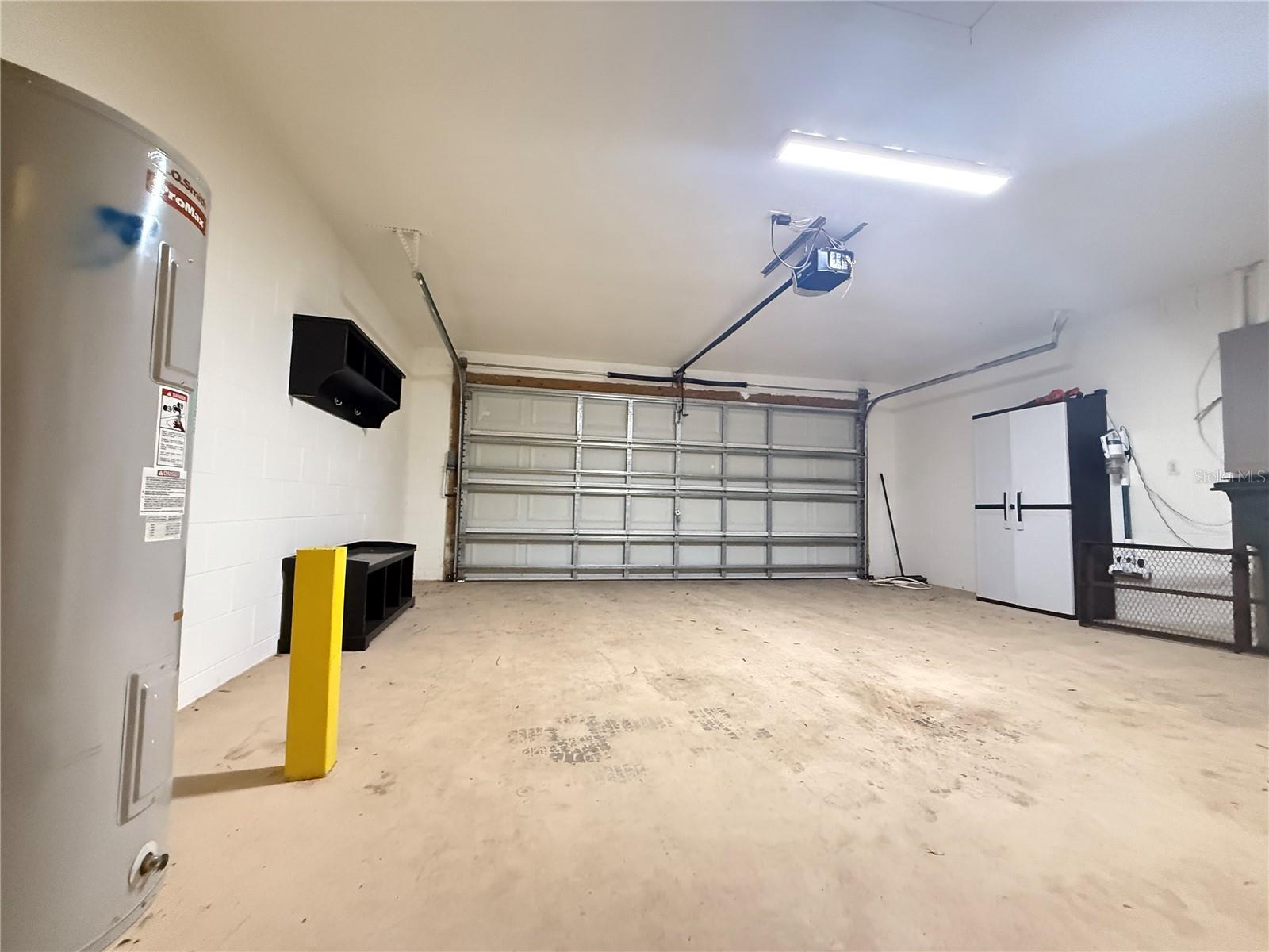 Listing photo id 28 for 6470 56th Terrace