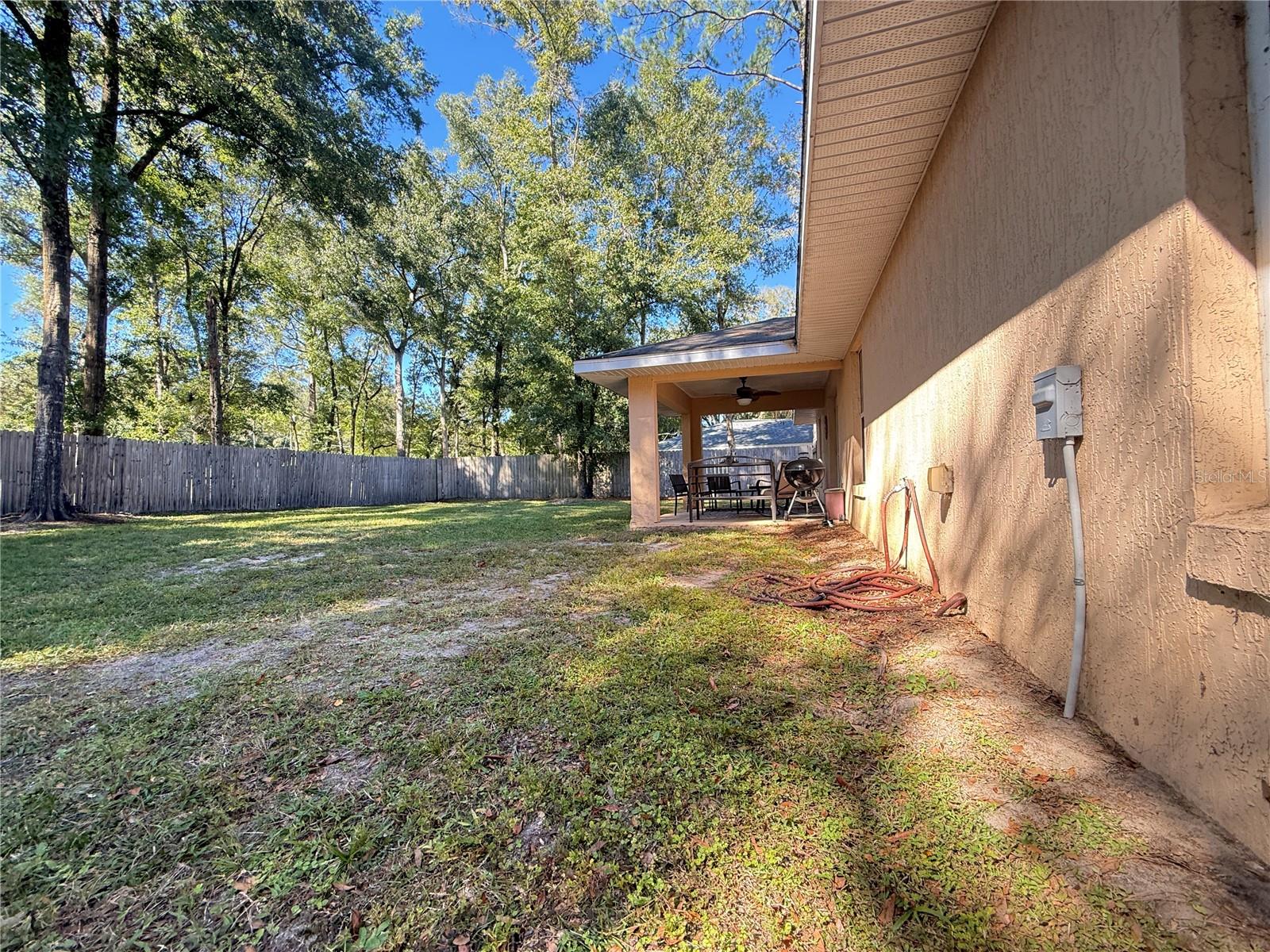 Listing photo id 30 for 6470 56th Terrace