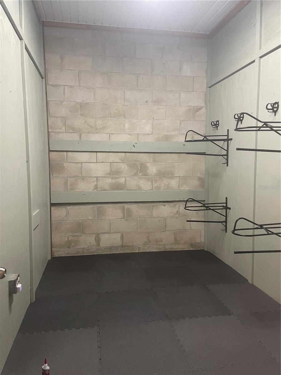 Image 25 of 44 For 22 Wintergreen Way