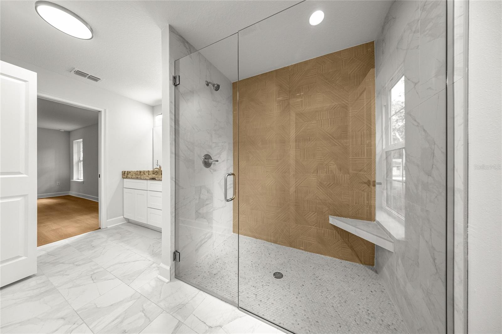 Image 18 of 32 For 7591 78th Street