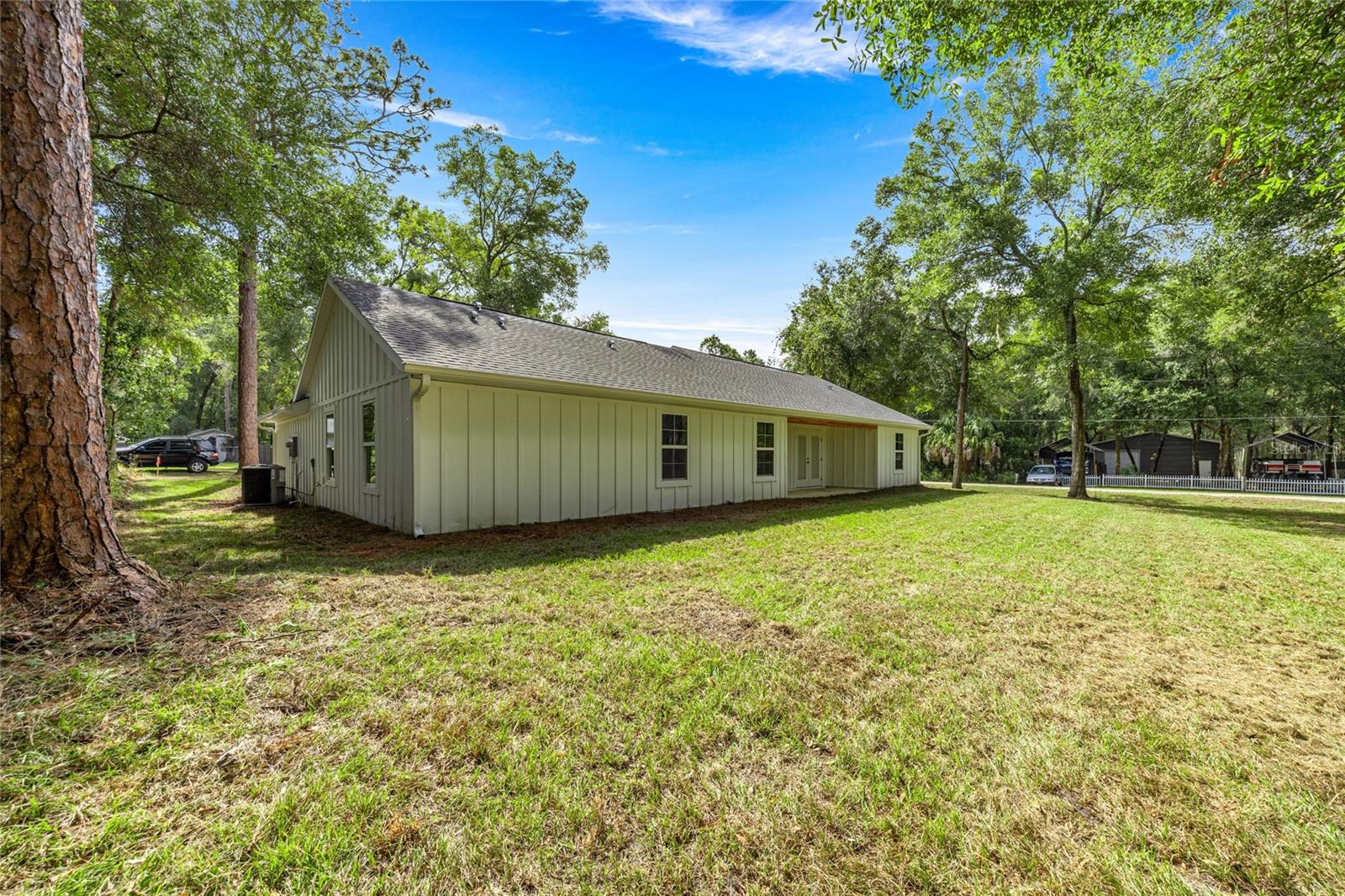 Image 7 of 32 For 7591 78th Street