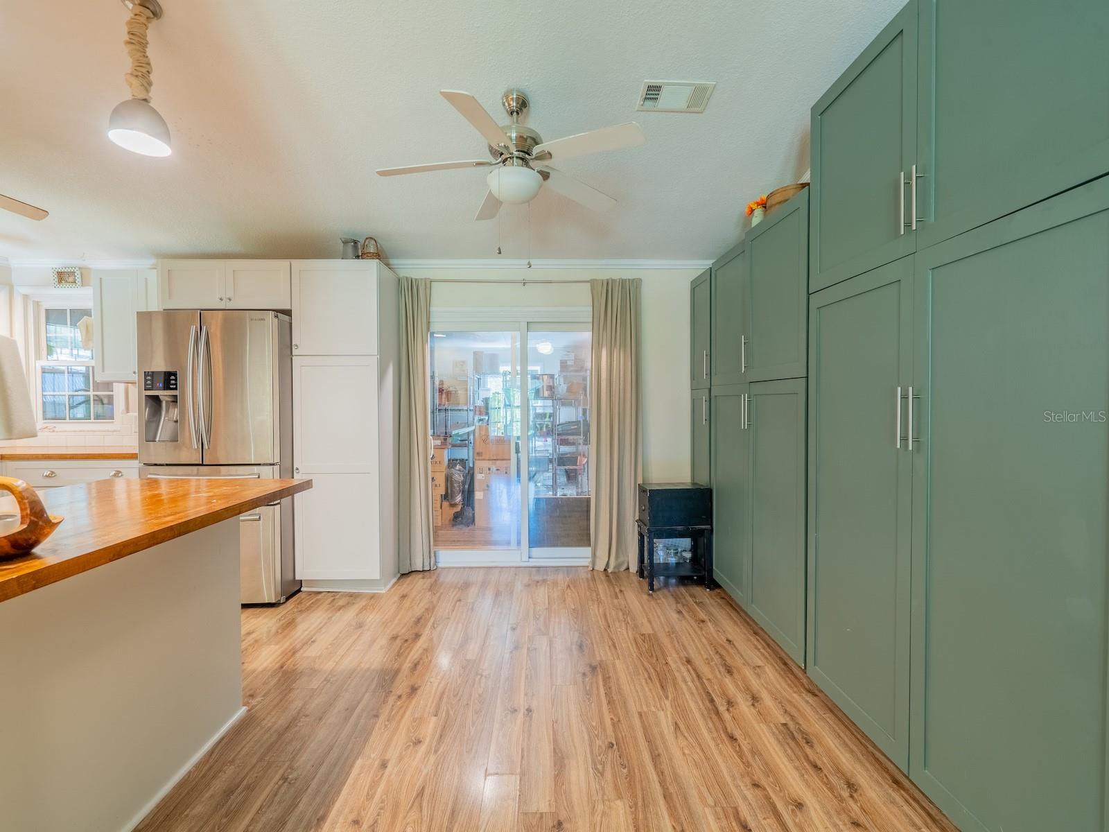 Image 10 of 44 For 14684 204th Place