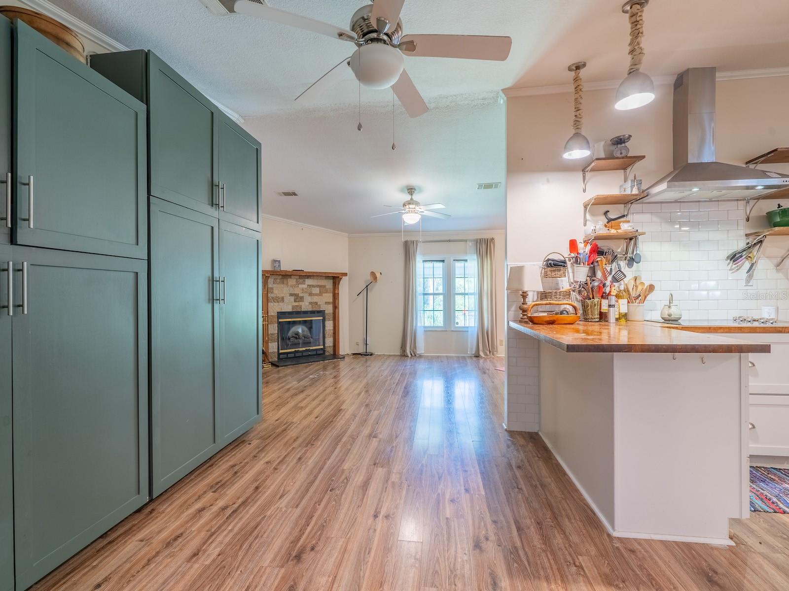 Image 14 of 44 For 14684 204th Place