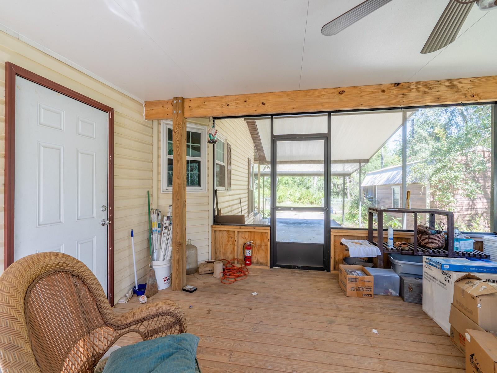 Image 28 of 44 For 14684 204th Place