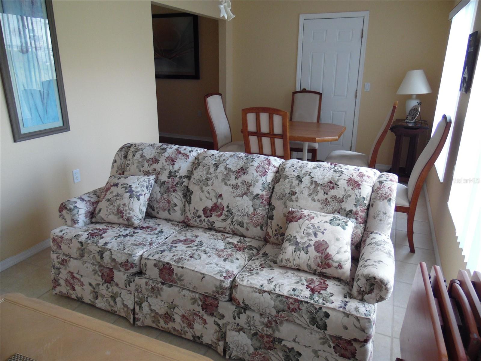 Image 14 of 79 For 11395 139th Street