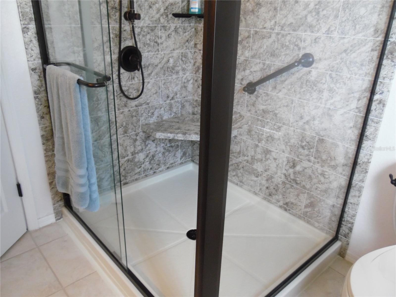 Image 34 of 79 For 11395 139th Street