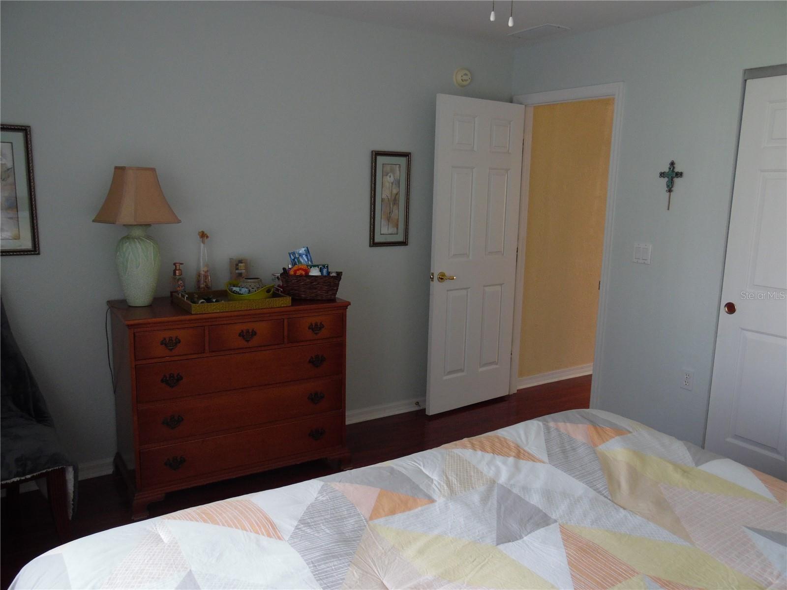 Image 42 of 79 For 11395 139th Street