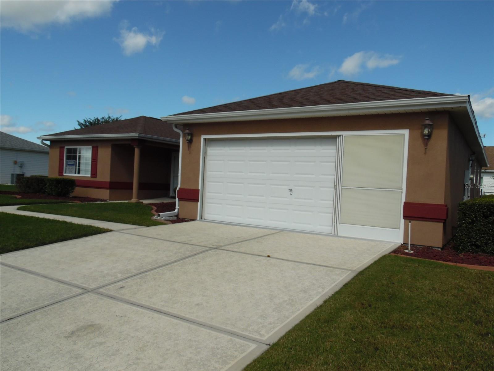 Image 48 of 79 For 11395 139th Street