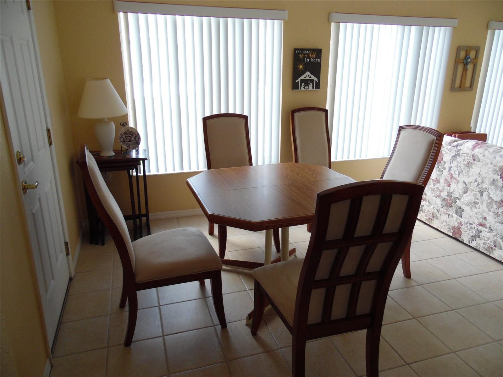 Image 8 of 79 For 11395 139th Street