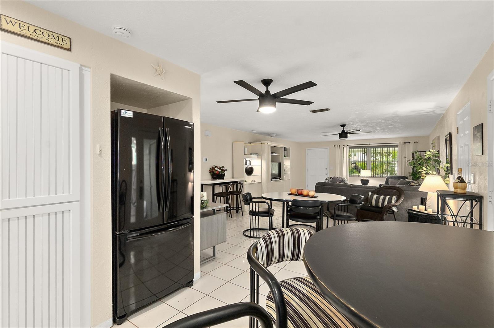 Image 19 of 45 For 210 Lincoln Avenue