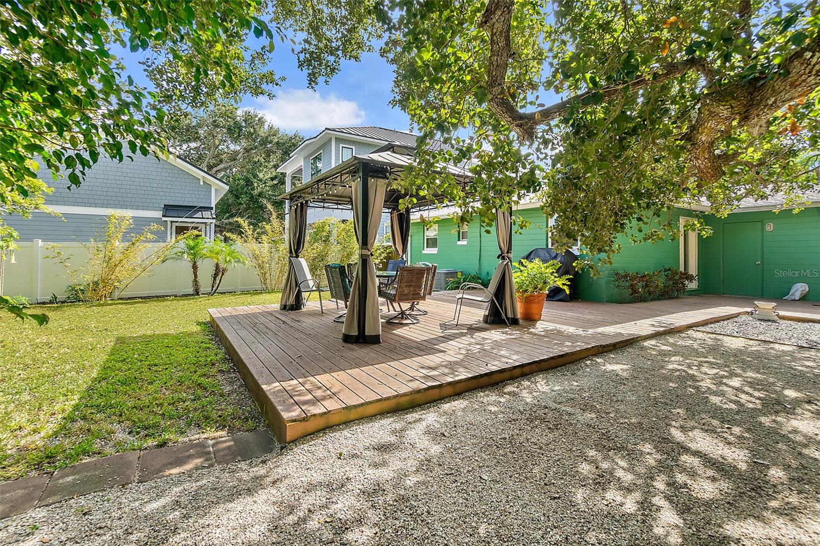 Image 37 of 45 For 210 Lincoln Avenue