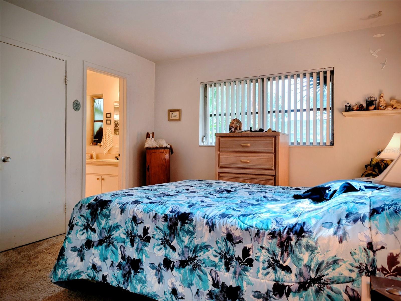 Image 11 of 35 For 2240 Howard Place