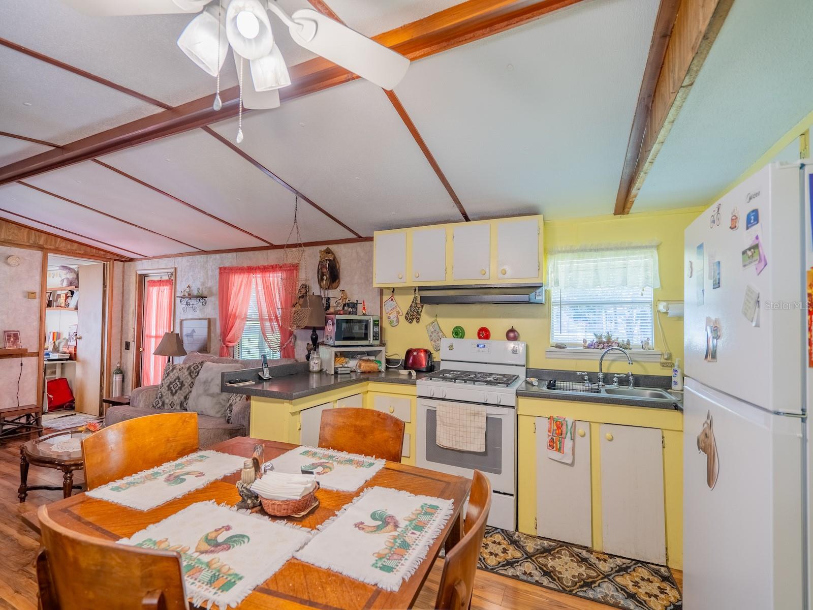 Image 12 of 53 For 15429 38th Court