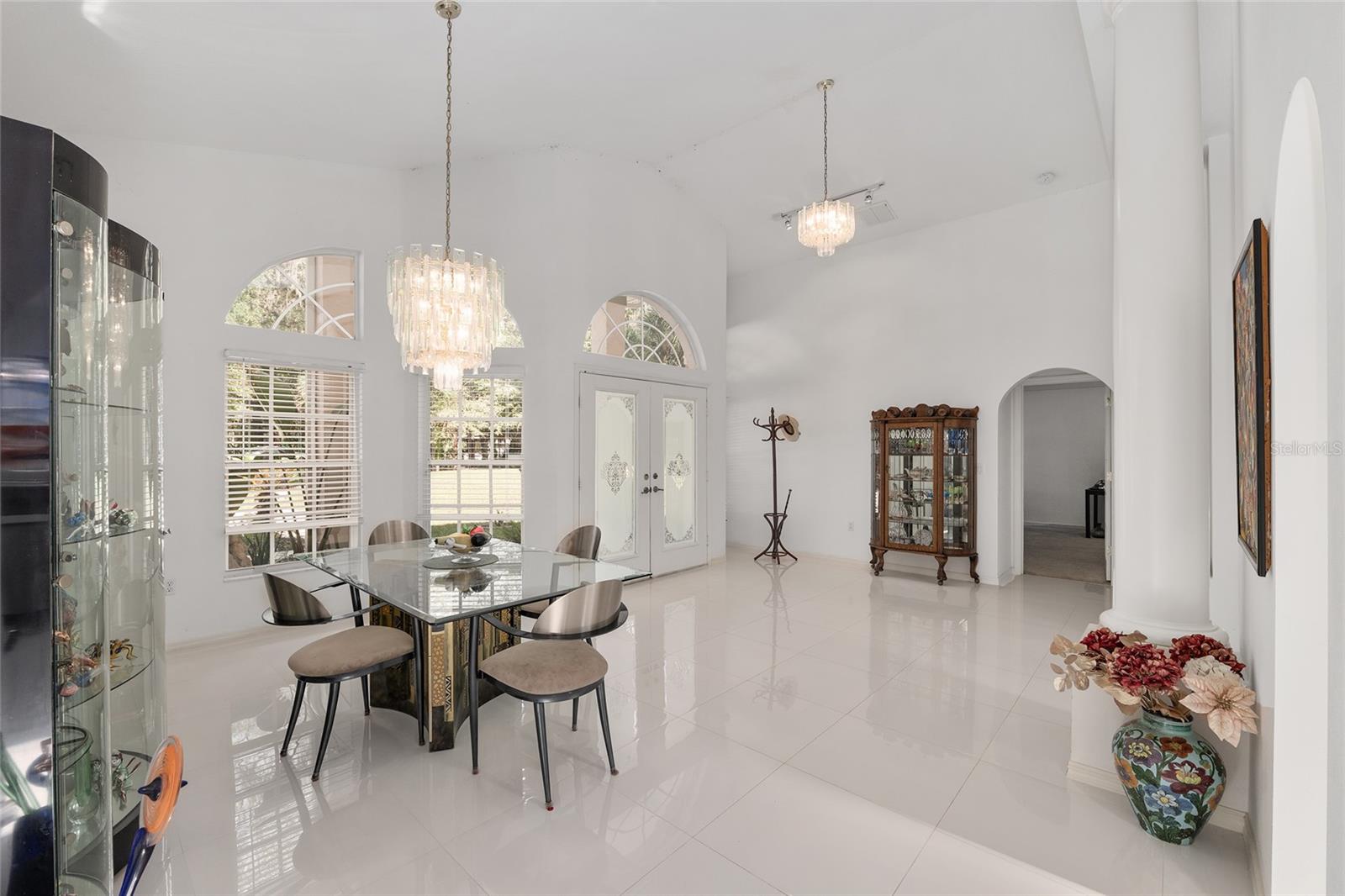 Image 22 of 89 For 90 Winding River Lane