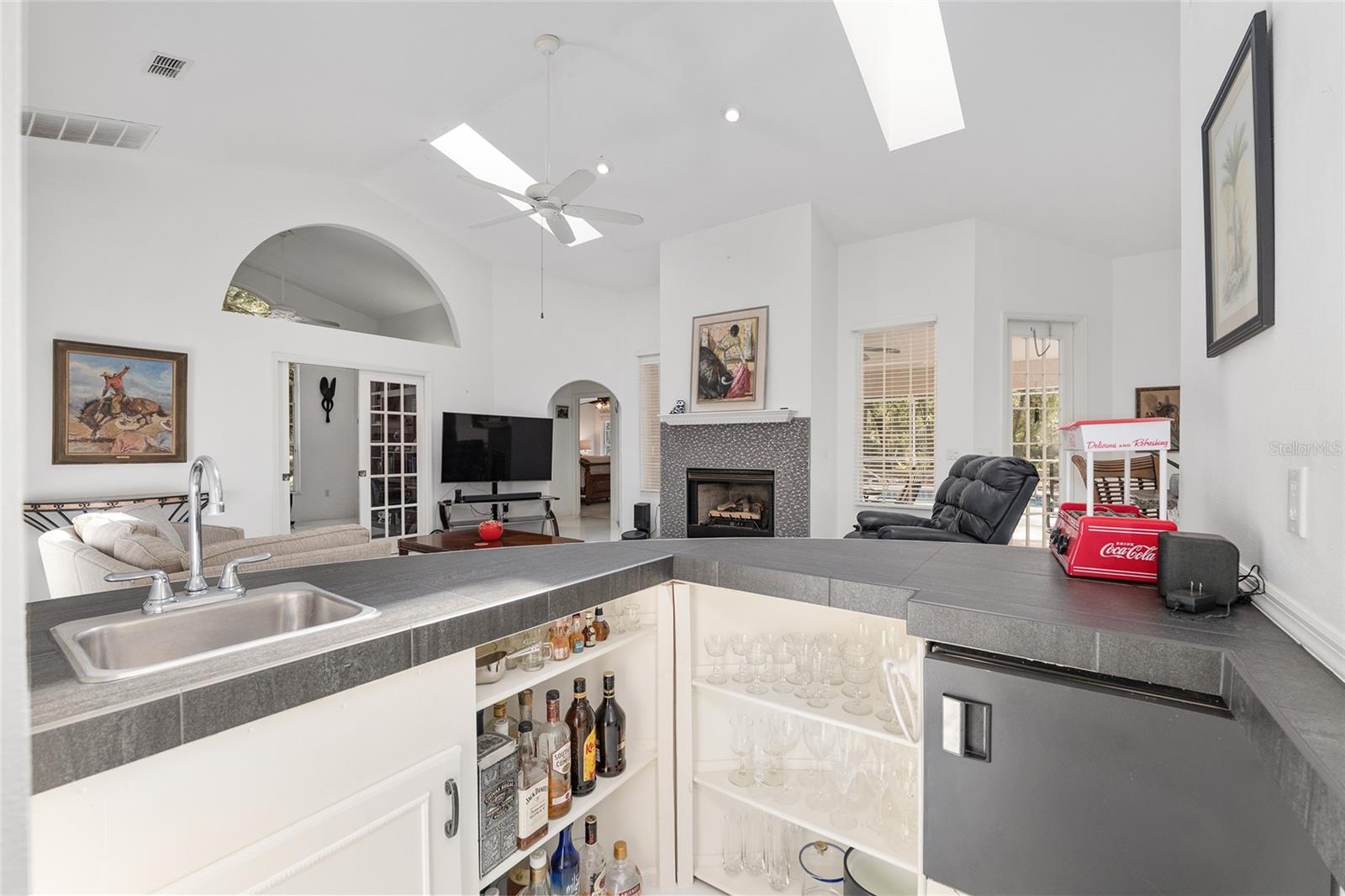 Image 23 of 89 For 90 Winding River Lane