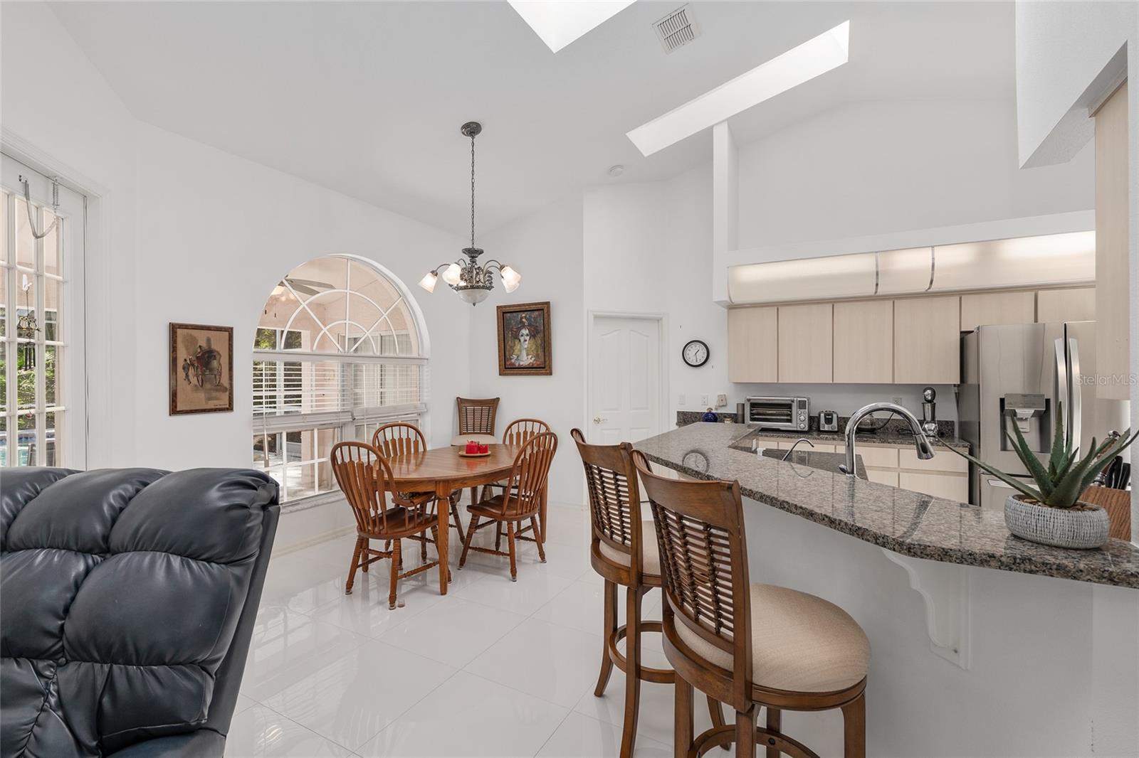 Image 33 of 89 For 90 Winding River Lane