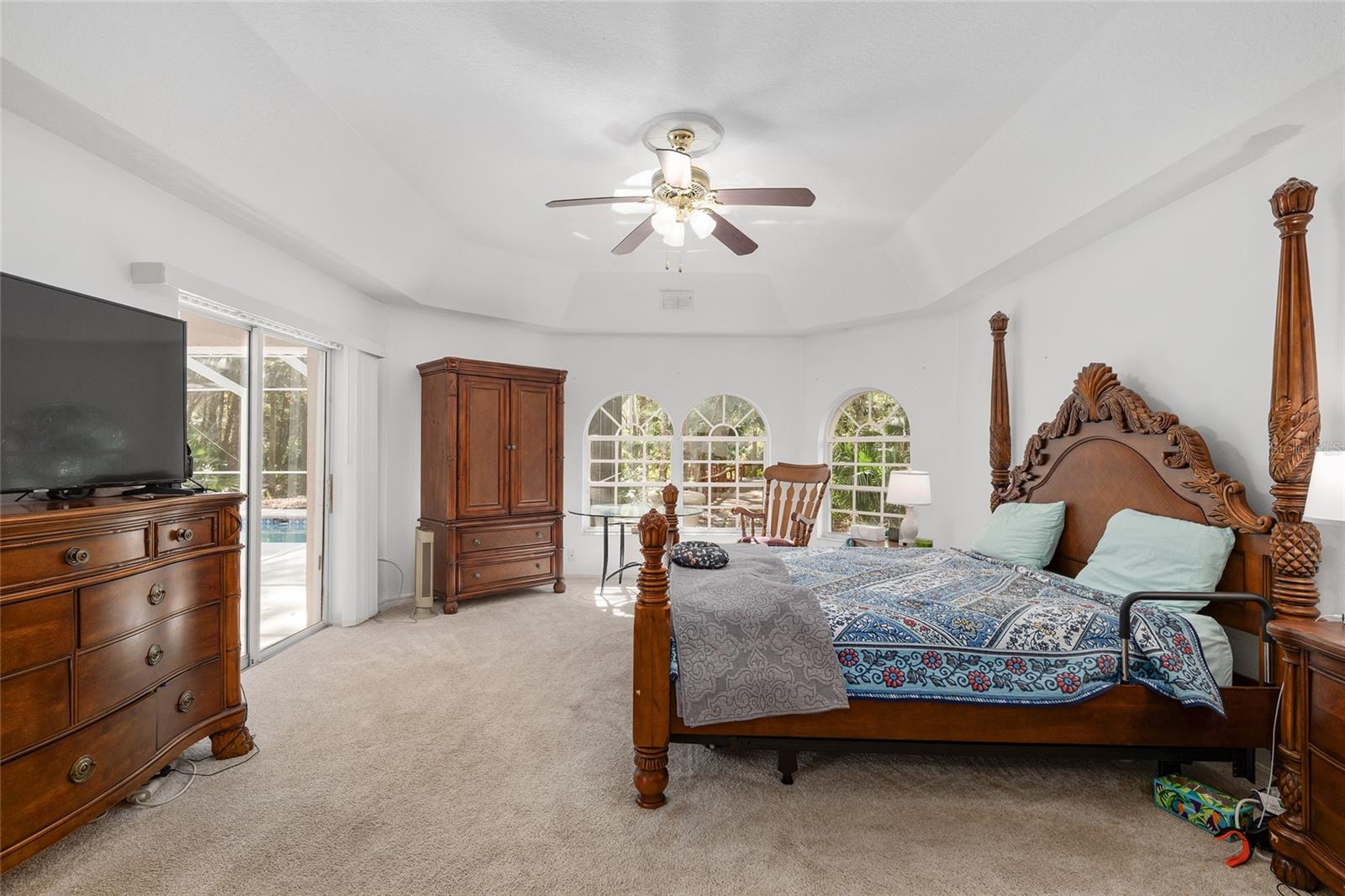 Image 42 of 89 For 90 Winding River Lane