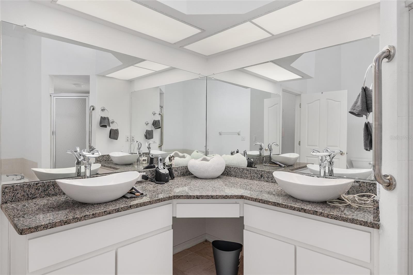 Image 48 of 89 For 90 Winding River Lane