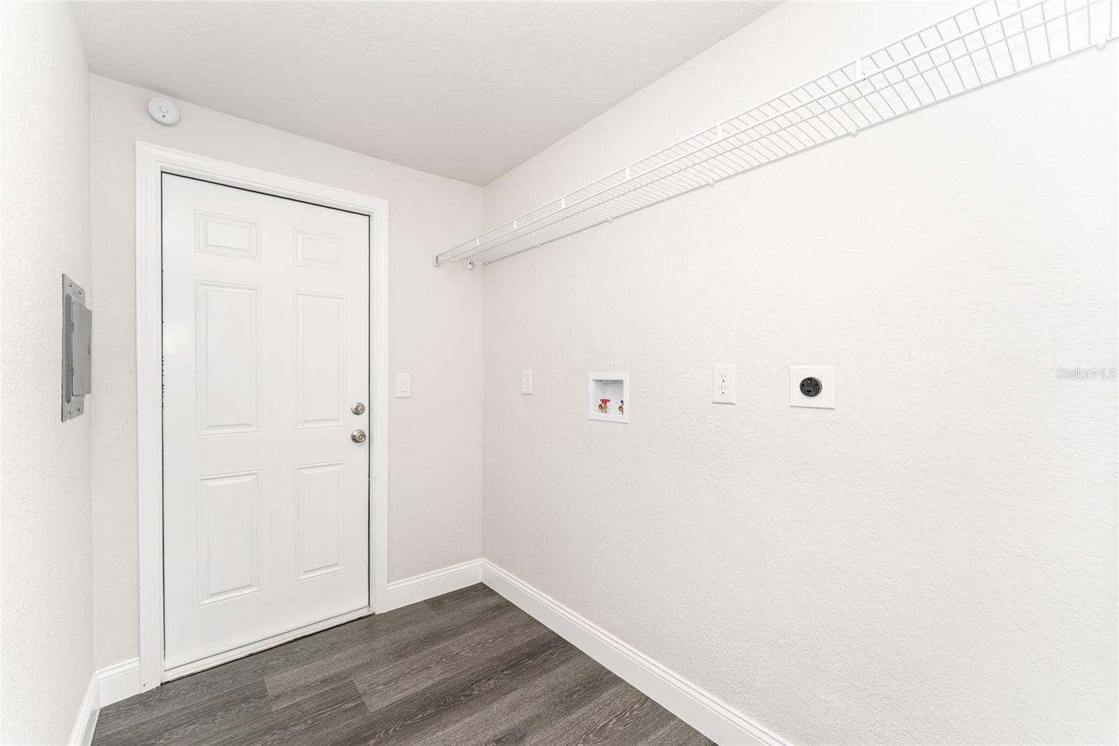 Image 30 of 62 For 9405 140th Place