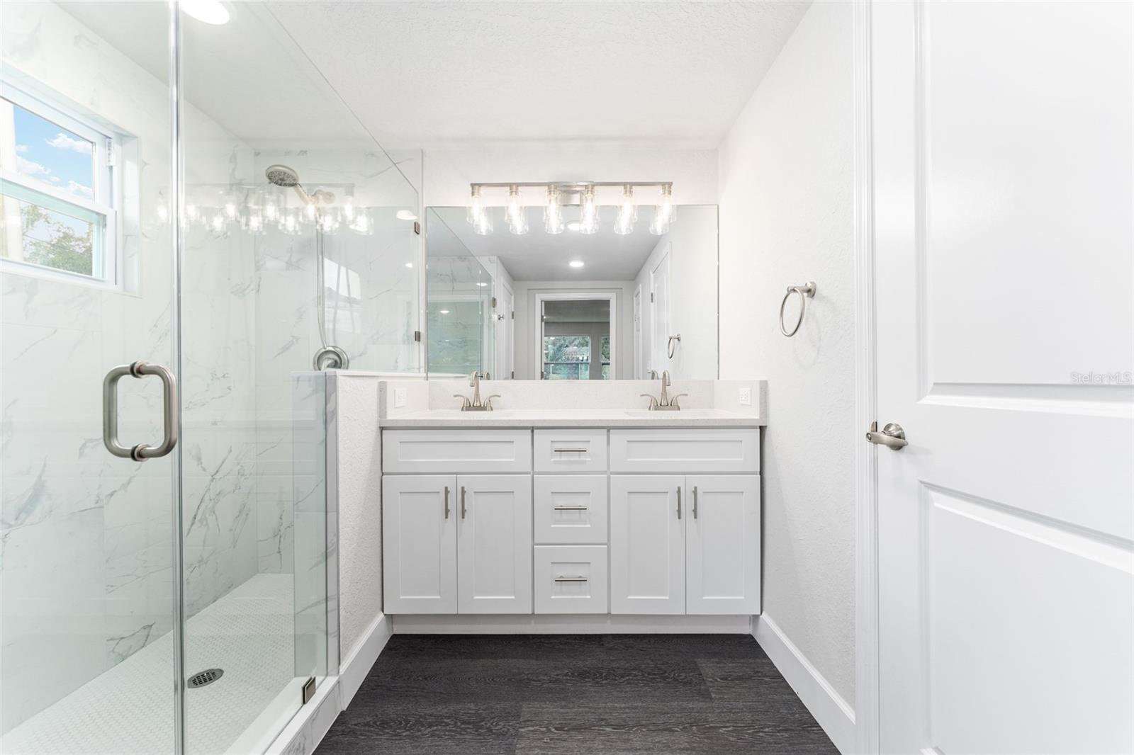 Image 34 of 62 For 9405 140th Place