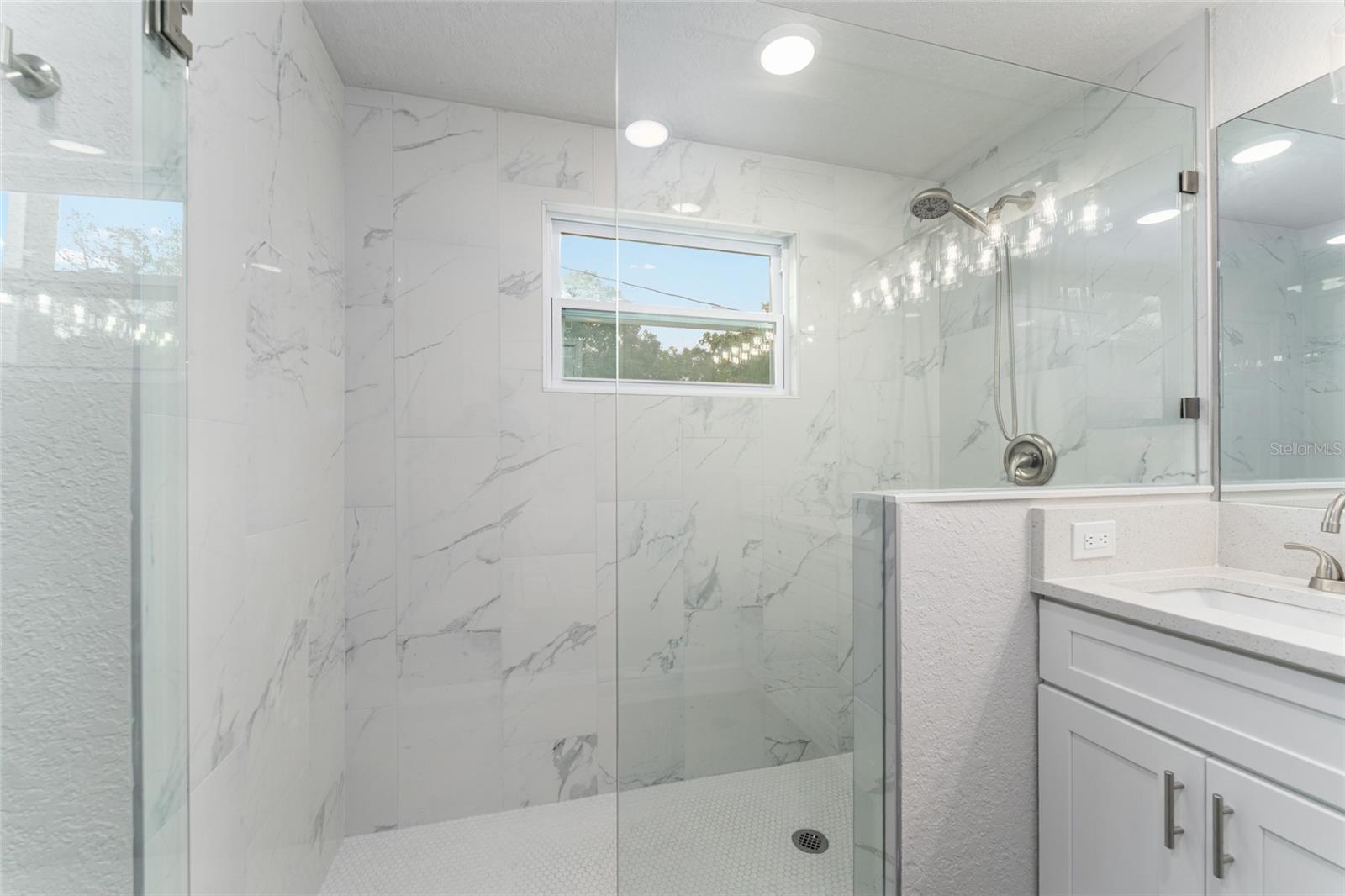 Image 36 of 62 For 9405 140th Place