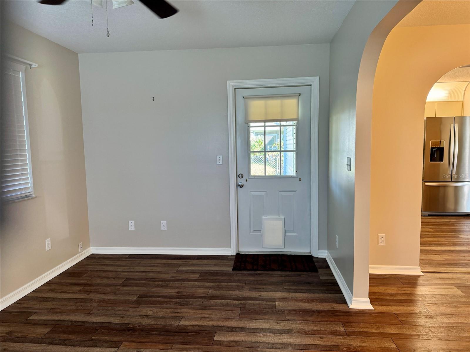 Image 11 of 29 For 6346 60th Court