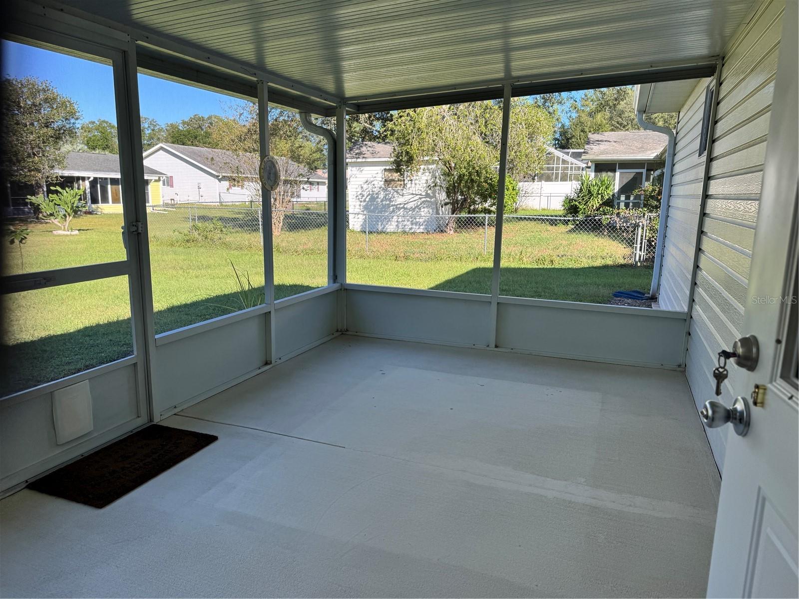 Image 13 of 29 For 6346 60th Court