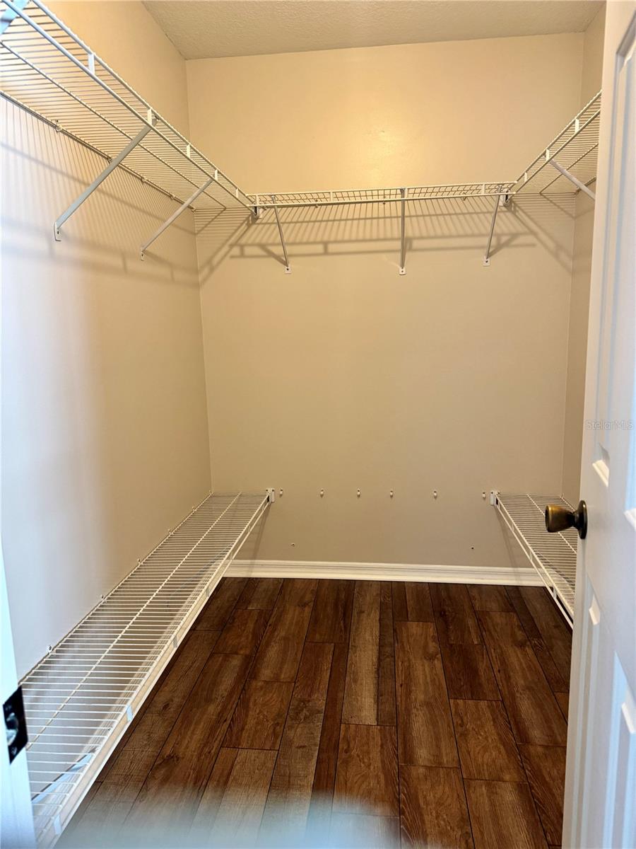 Image 17 of 29 For 6346 60th Court