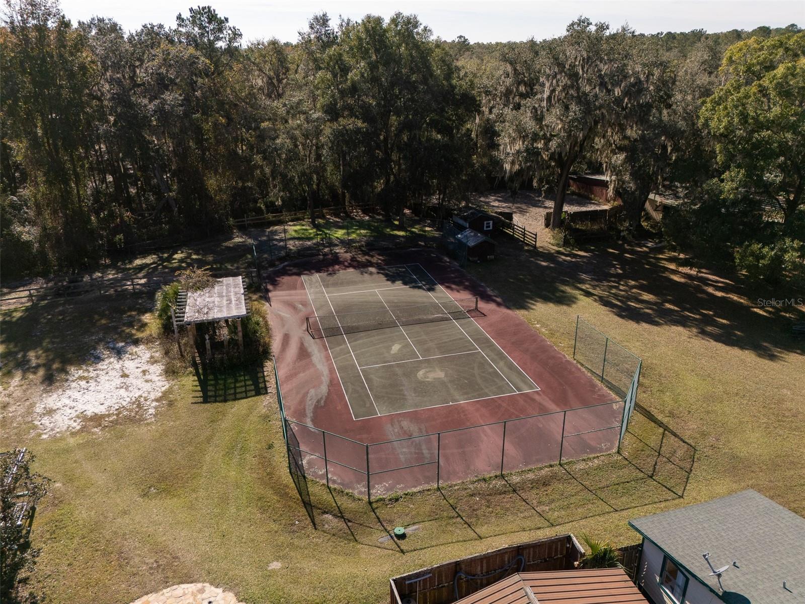 Image 16 of 34 For 13010 90th Avenue