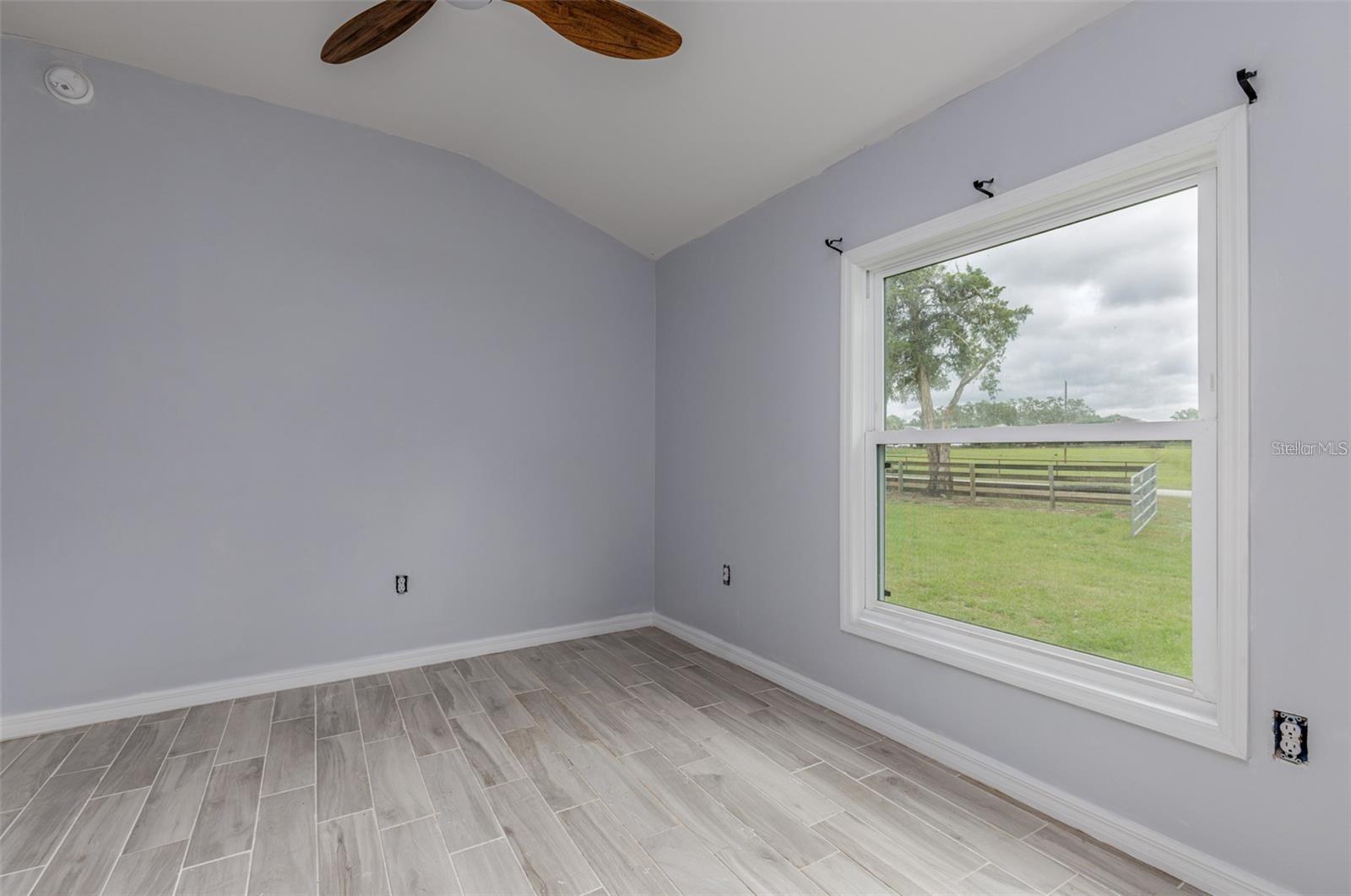 Image 26 of 32 For 1285 102nd Boulevard