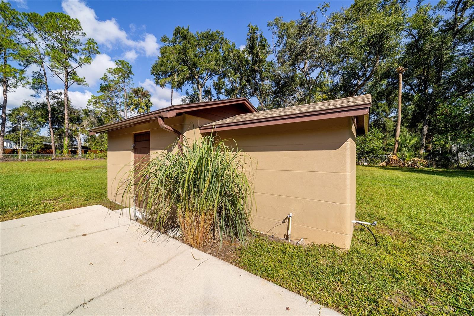 Image 19 of 56 For 5201 Jasmine Lane