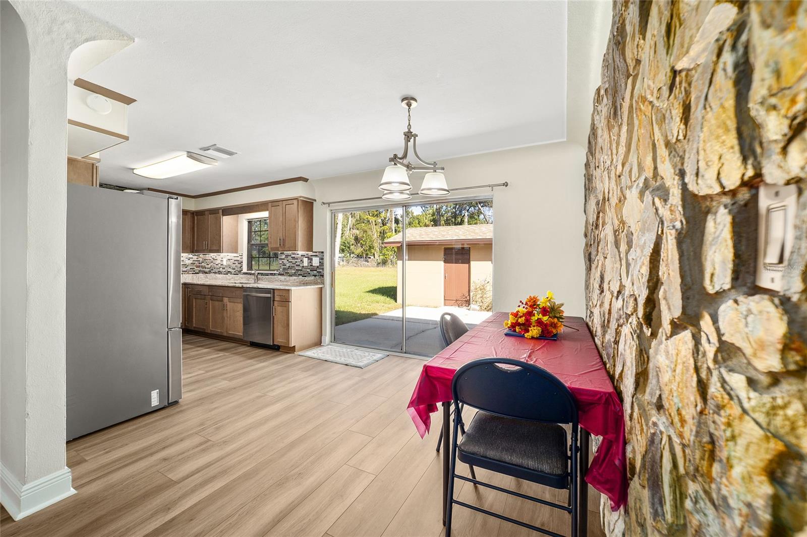 Image 32 of 56 For 5201 Jasmine Lane